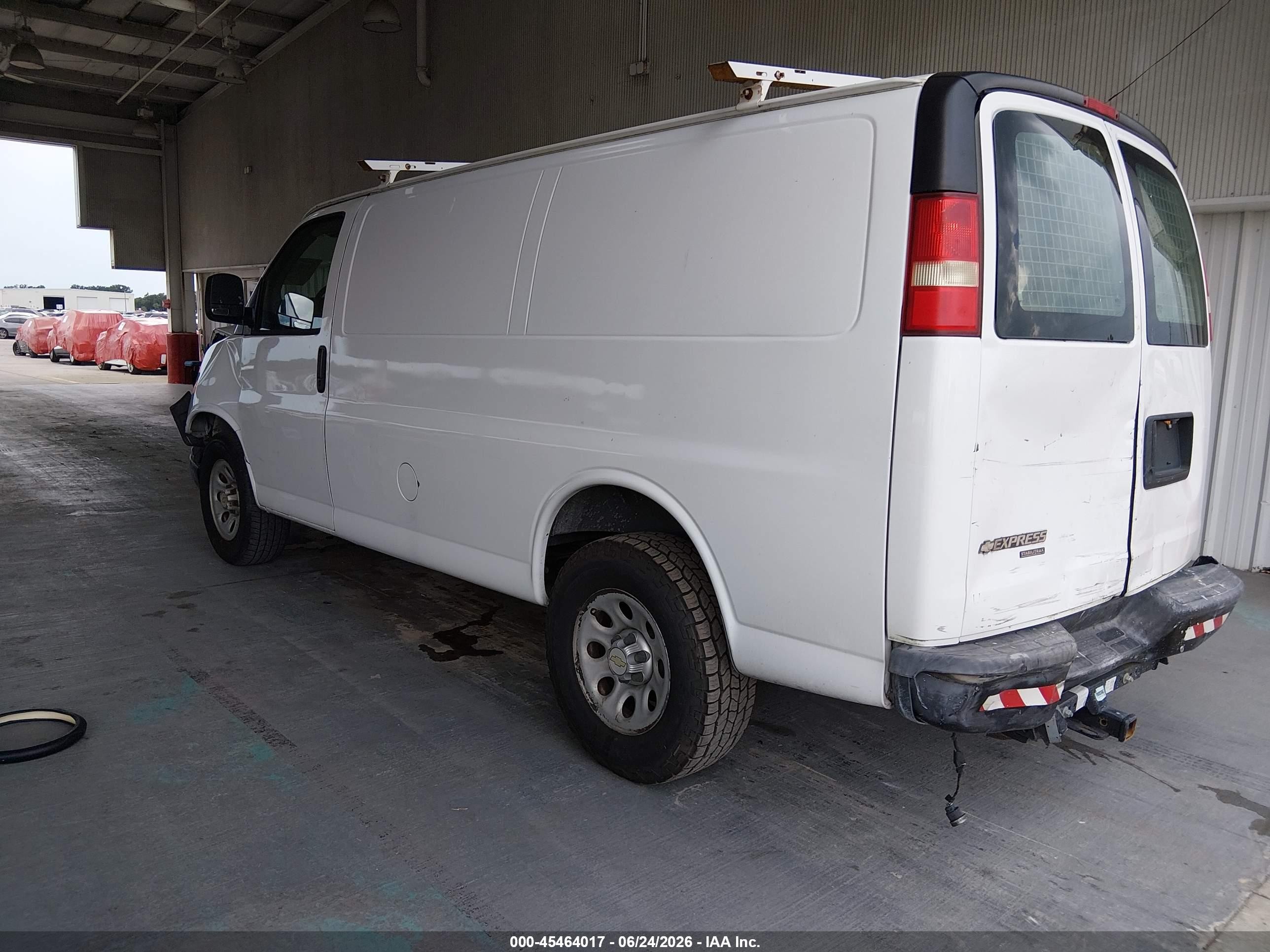 2013 Chevrolet Express 1500 Work Van Белый vin: 1GCSGAFX0D1126180