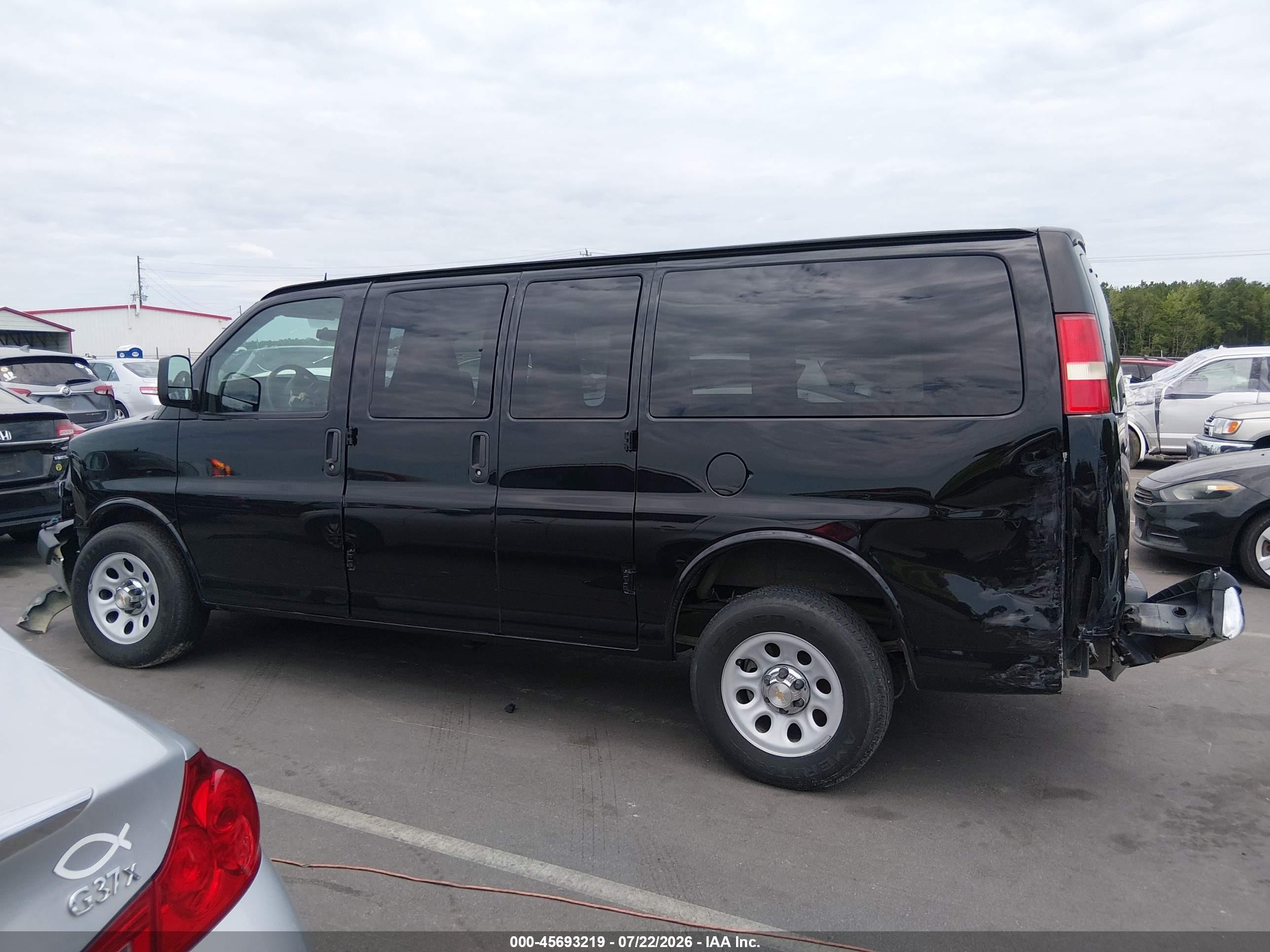 2013 Chevrolet Express 1500 Work Van Black vin: 1GCSGAFX0D1170969