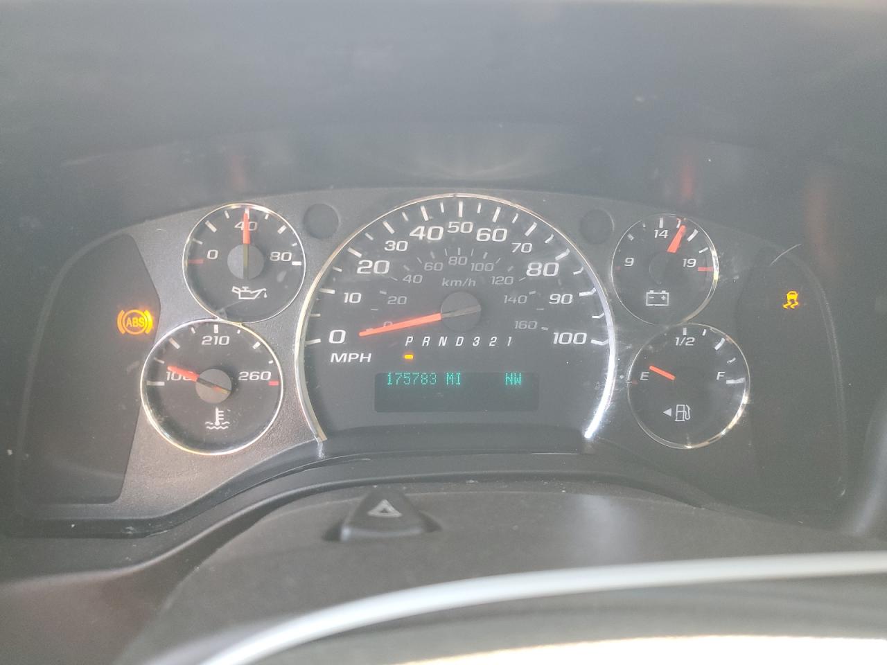 2013 Chevrolet Express G1500 White vin: 1GCSGAFX1D1158507 Damage: Warning Light - Abs, On, Unacceptable