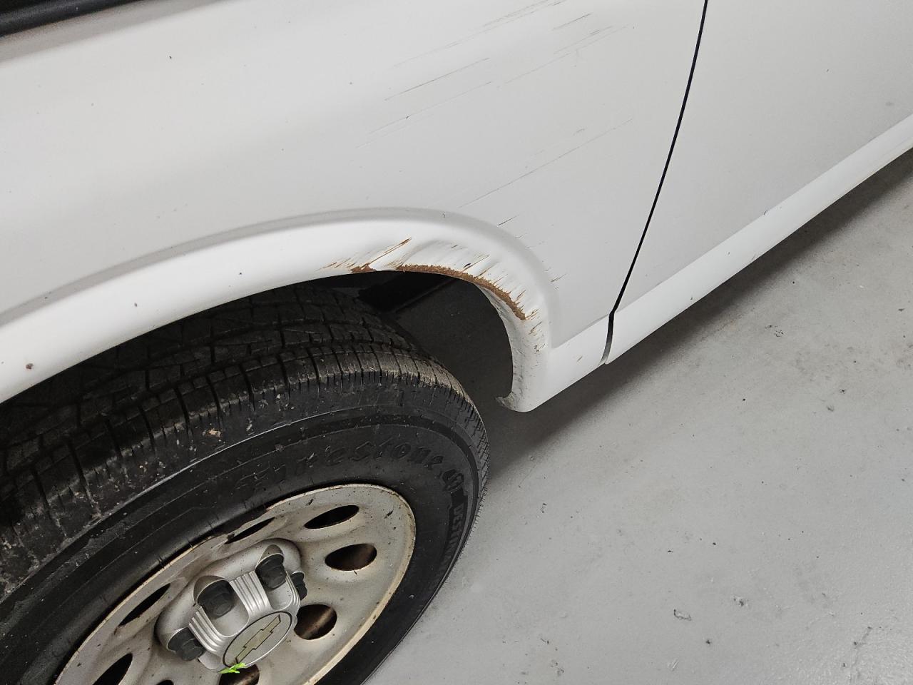 2014 Chevrolet Express G1500 White vin: 1GCSGAFX1E1165815 Damage: Right Qtr Panel, Dent(S) W/ Paint Dmg, > 12 Inches