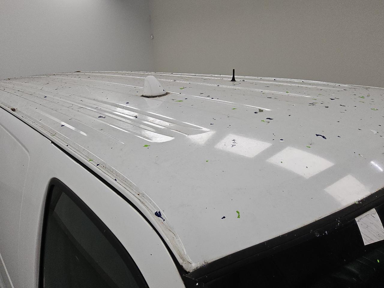 2014 Chevrolet Express G1500 White vin: 1GCSGAFX1E1165815 Damage: Overall Vehicle, Chipped, 10 Or More