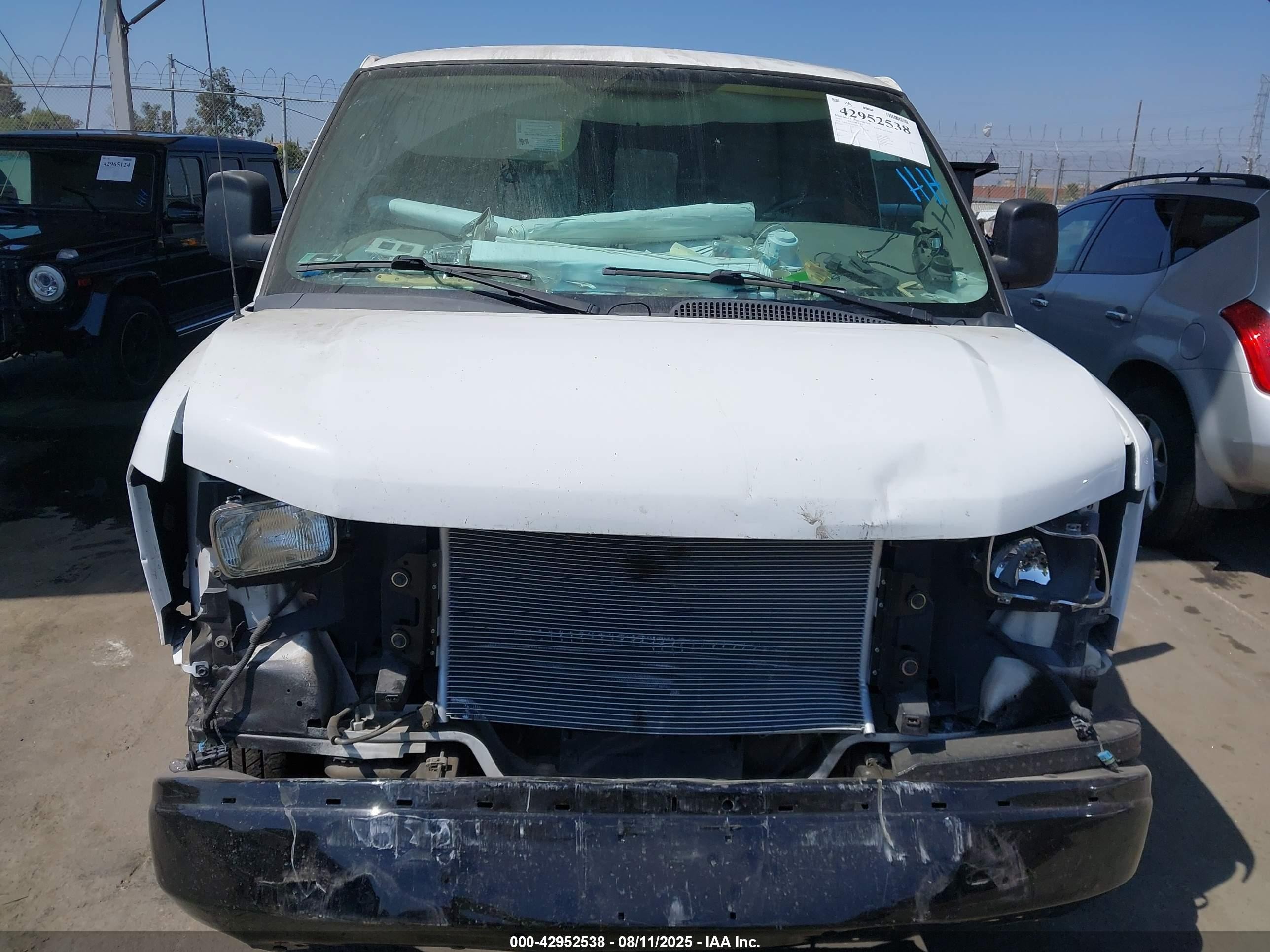 2013 Chevrolet Express 1500 Work Van White vin: 1GCSGAFX2D1123412