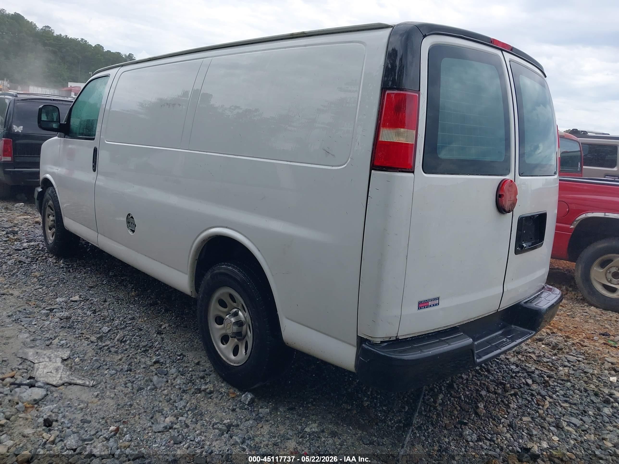 2013 Chevrolet Express 1500 Work Van White vin: 1GCSGAFX2D1173128