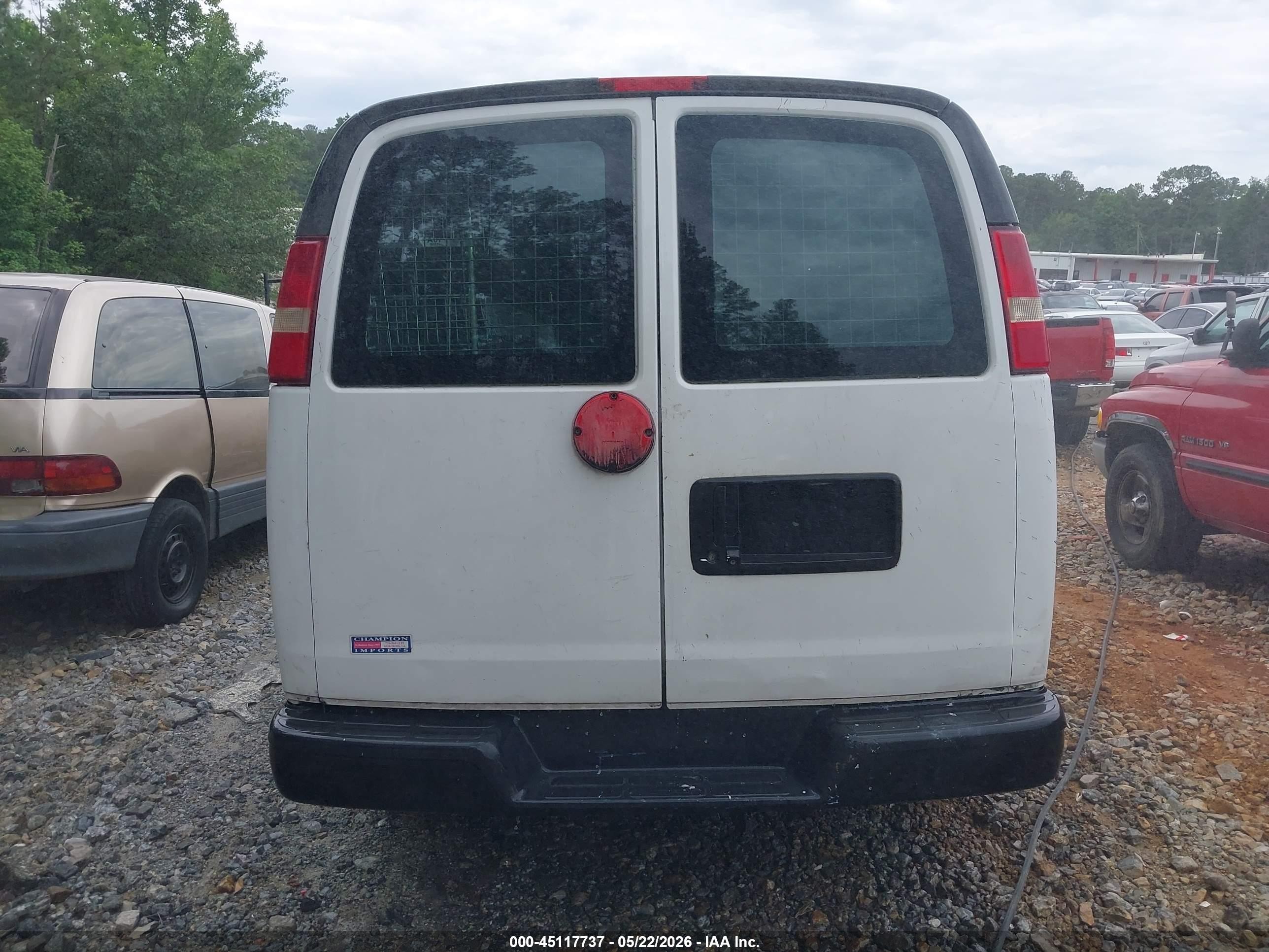 2013 Chevrolet Express 1500 Work Van White vin: 1GCSGAFX2D1173128