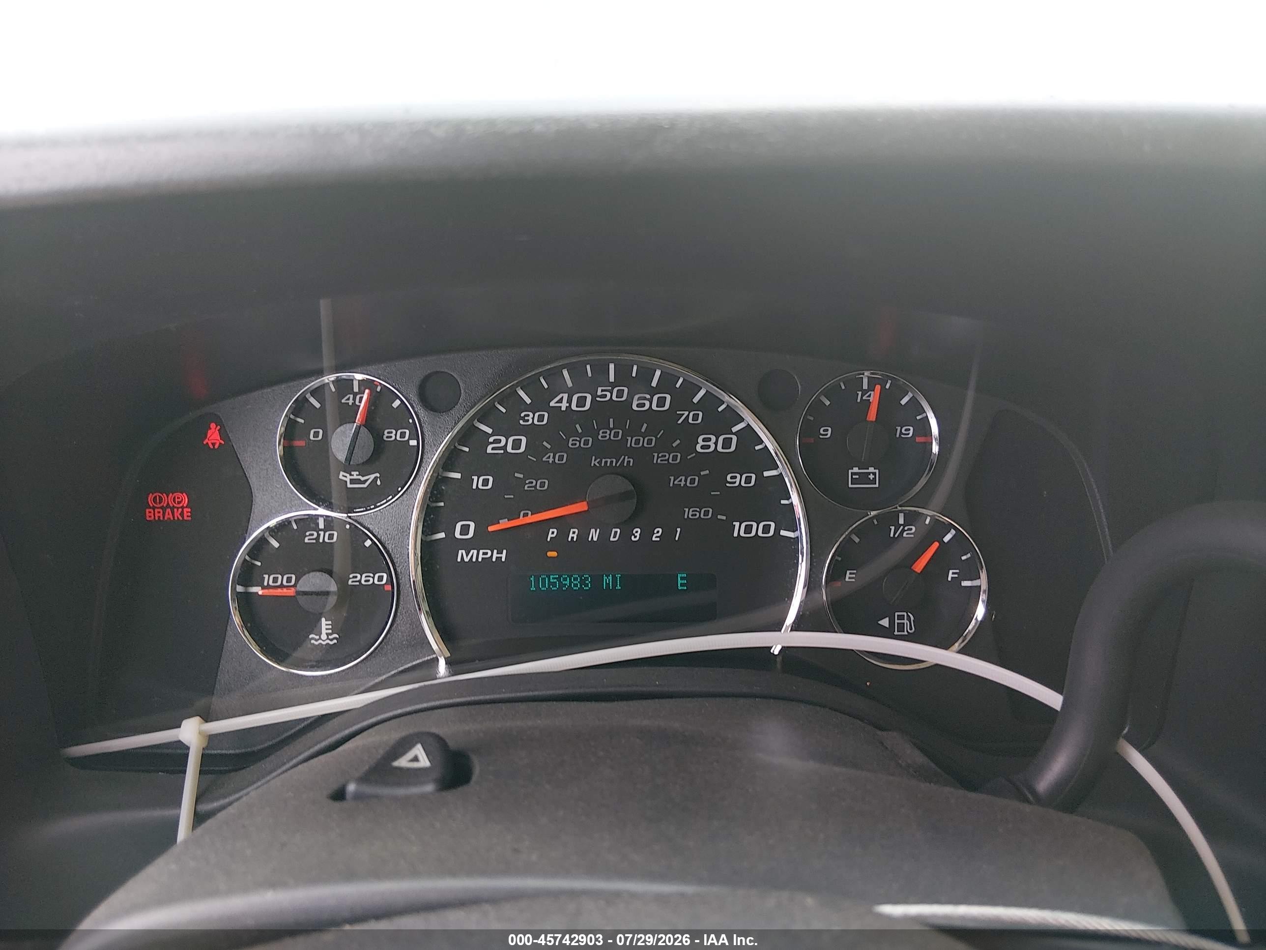 2011 Chevrolet Express 1500 Work Van White vin: 1GCSGAFX3B1175760