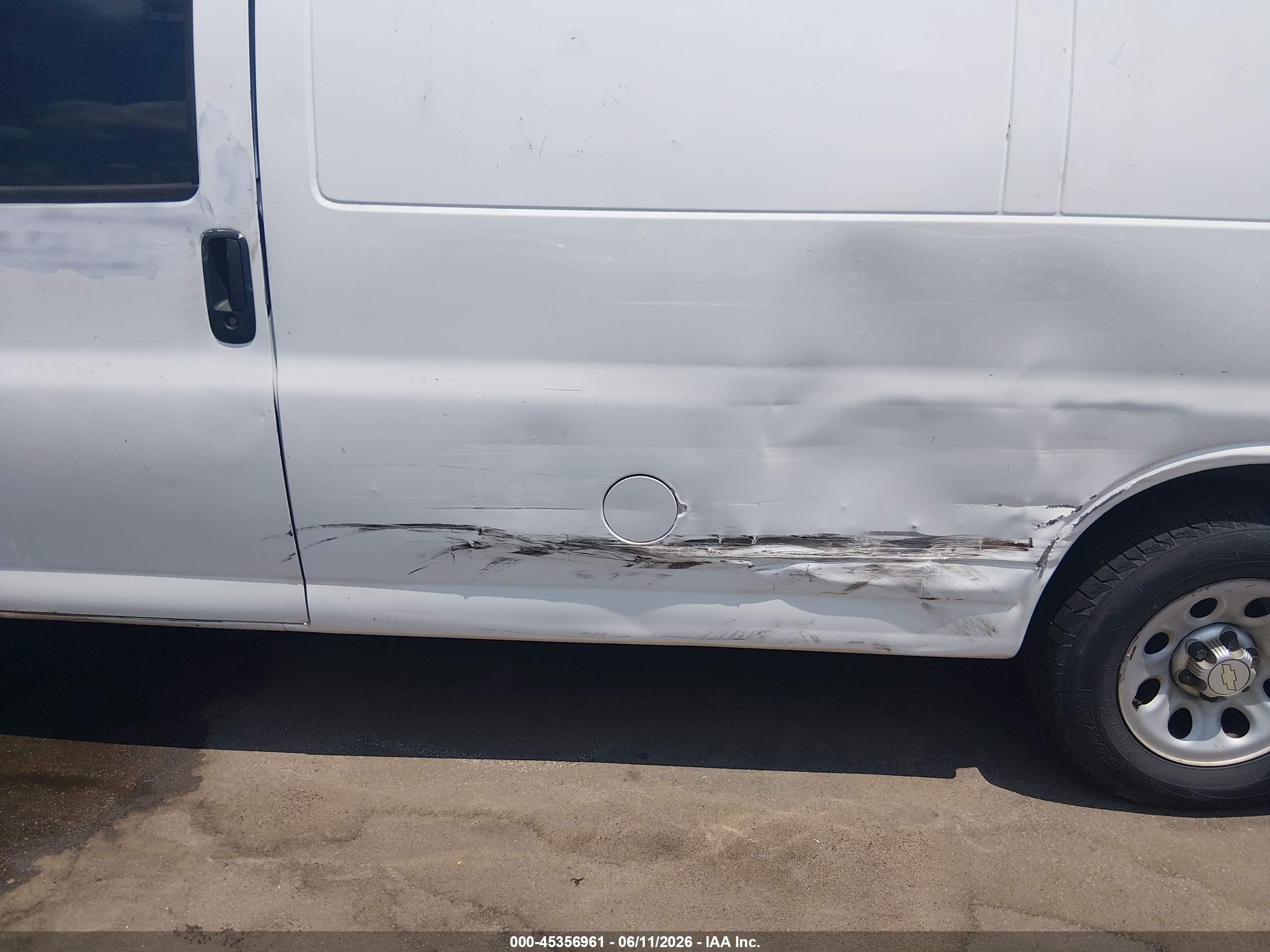 2012 Chevrolet Express 1500 Work Van White vin: 1GCSGAFX3C1108416