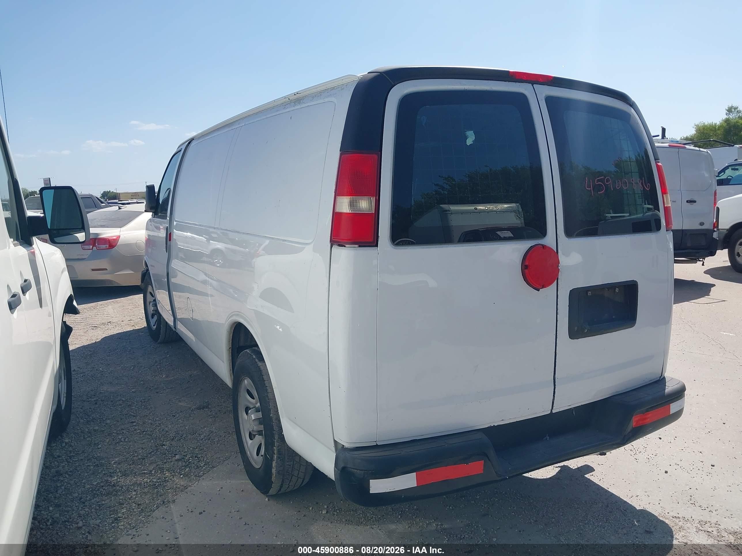 2013 Chevrolet Express 1500 Work Van White vin: 1GCSGAFX3D1168603