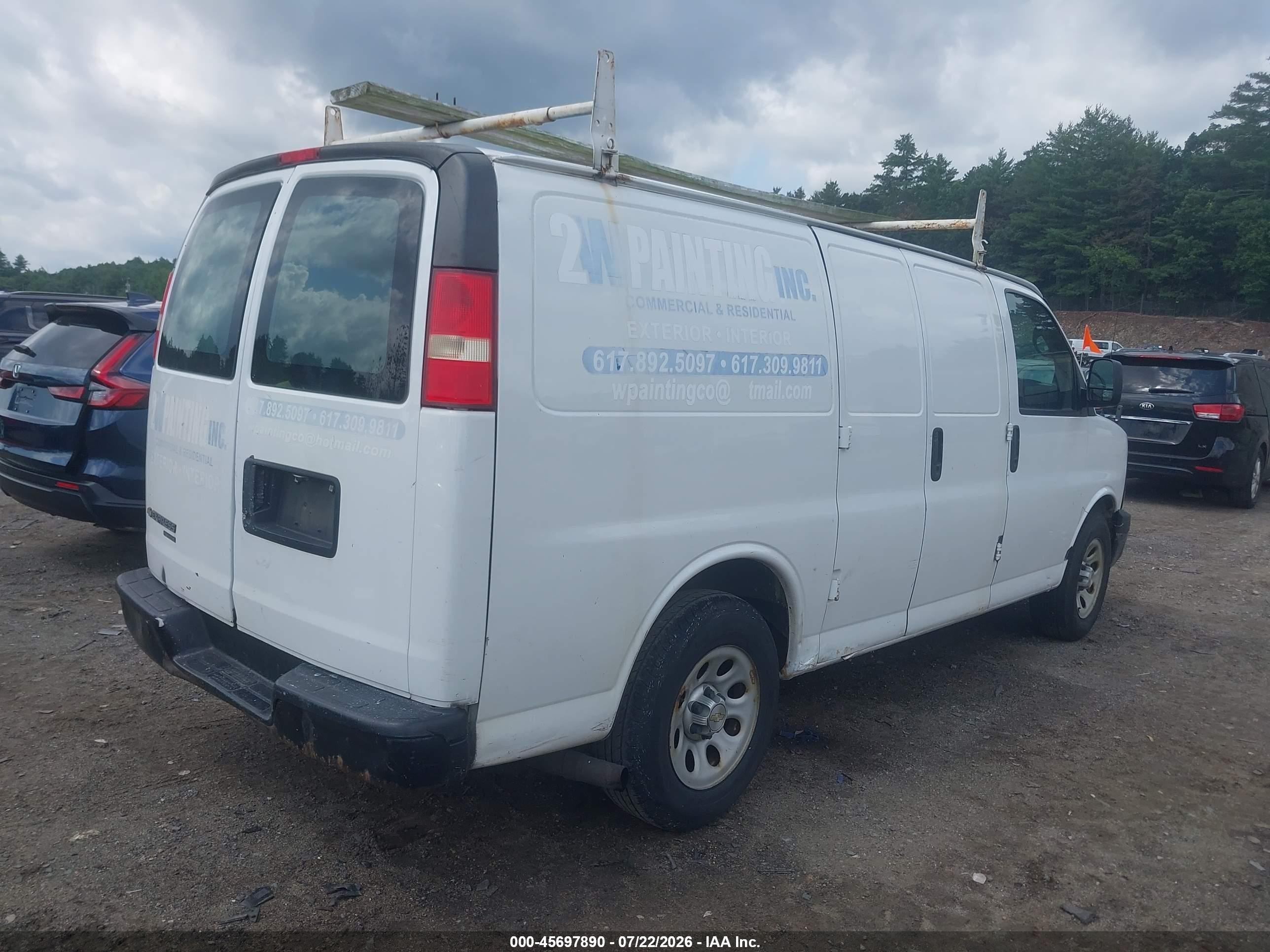 2013 Chevrolet Express 1500 Work Van White vin: 1GCSGAFX3D1188236