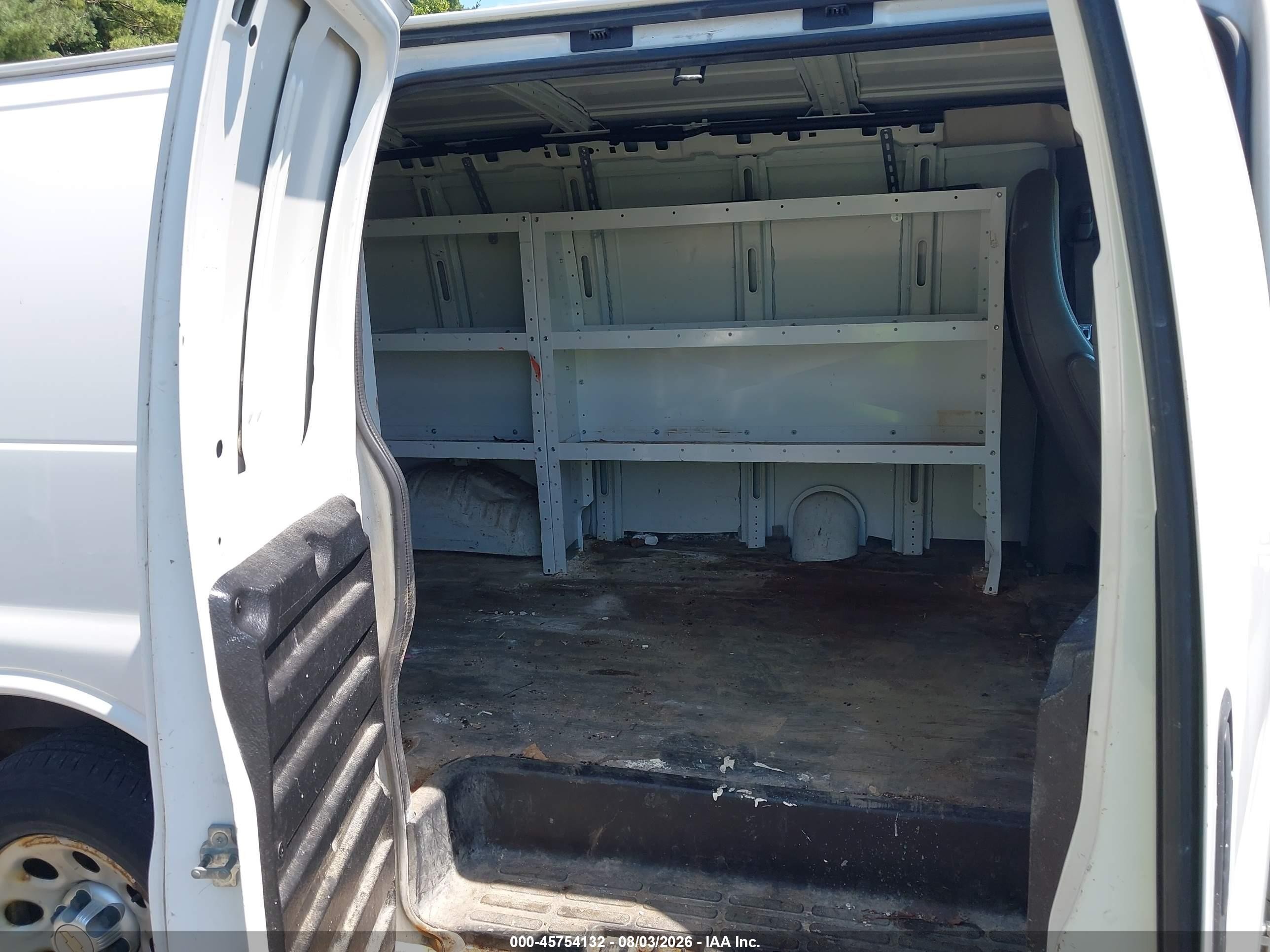 2014 Chevrolet Express 1500 Work Van White vin: 1GCSGAFX3E1119600