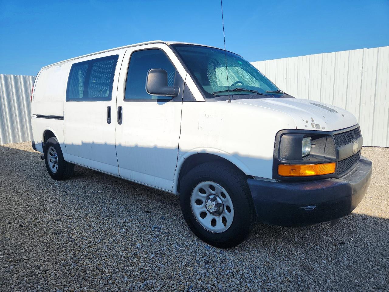 2012 Chevrolet Express G1500 Ls White vin: 1GCSGAFX5C1139635