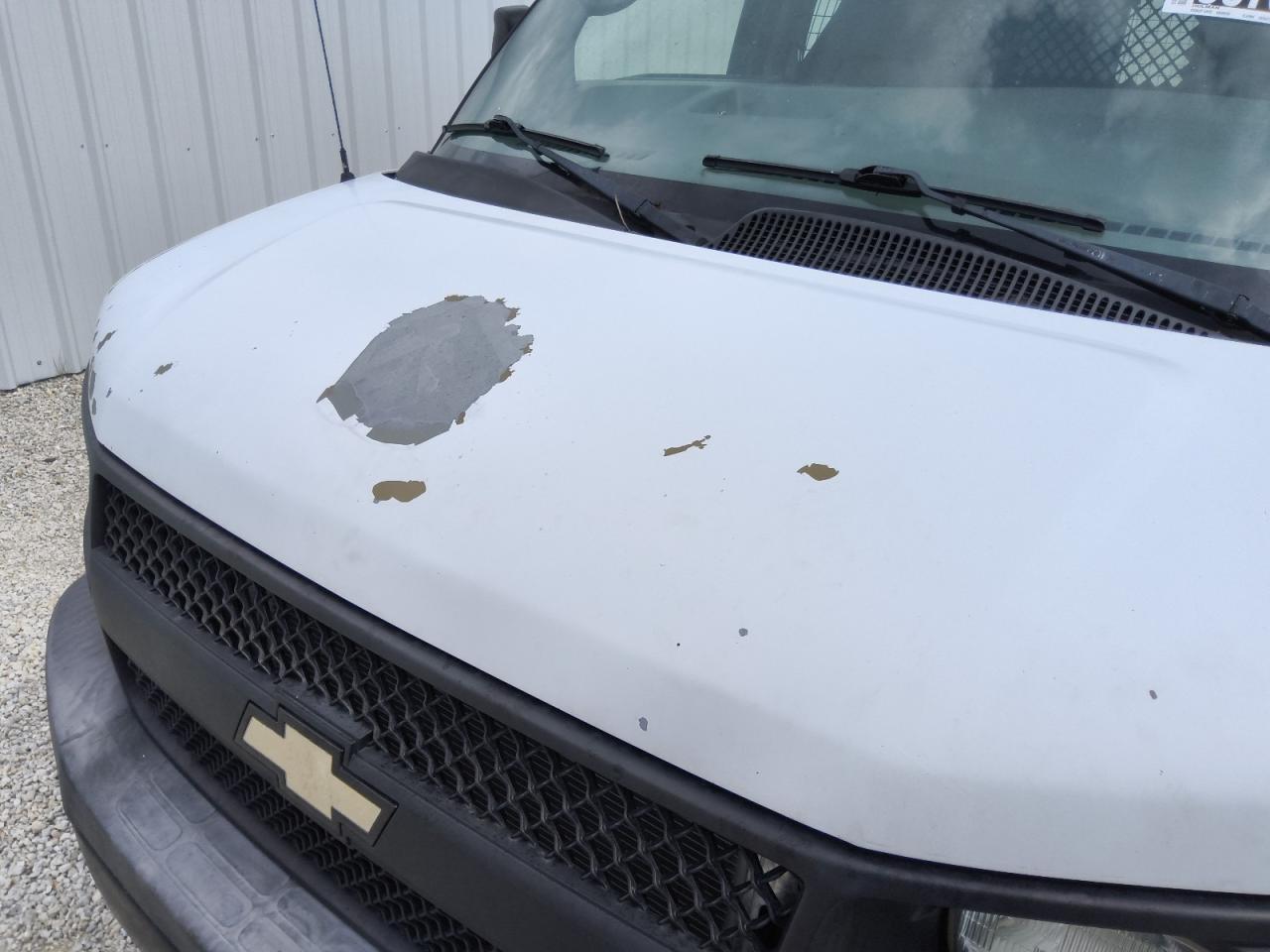 2012 Chevrolet Express G1500 Ls White vin: 1GCSGAFX5C1139635 Damage: Hood, Peeling, > 12 Inches