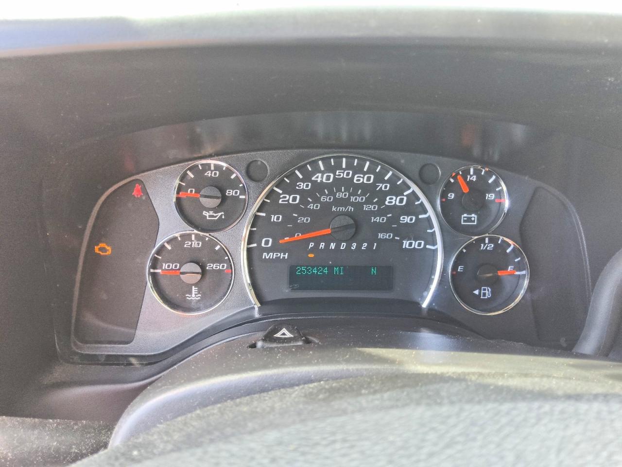 2012 Chevrolet Express G1500 Ls White vin: 1GCSGAFX5C1139635