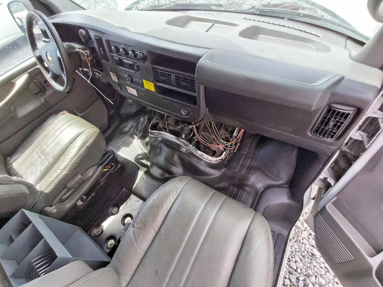 2012 Chevrolet Express G1500 Ls White vin: 1GCSGAFX5C1139635