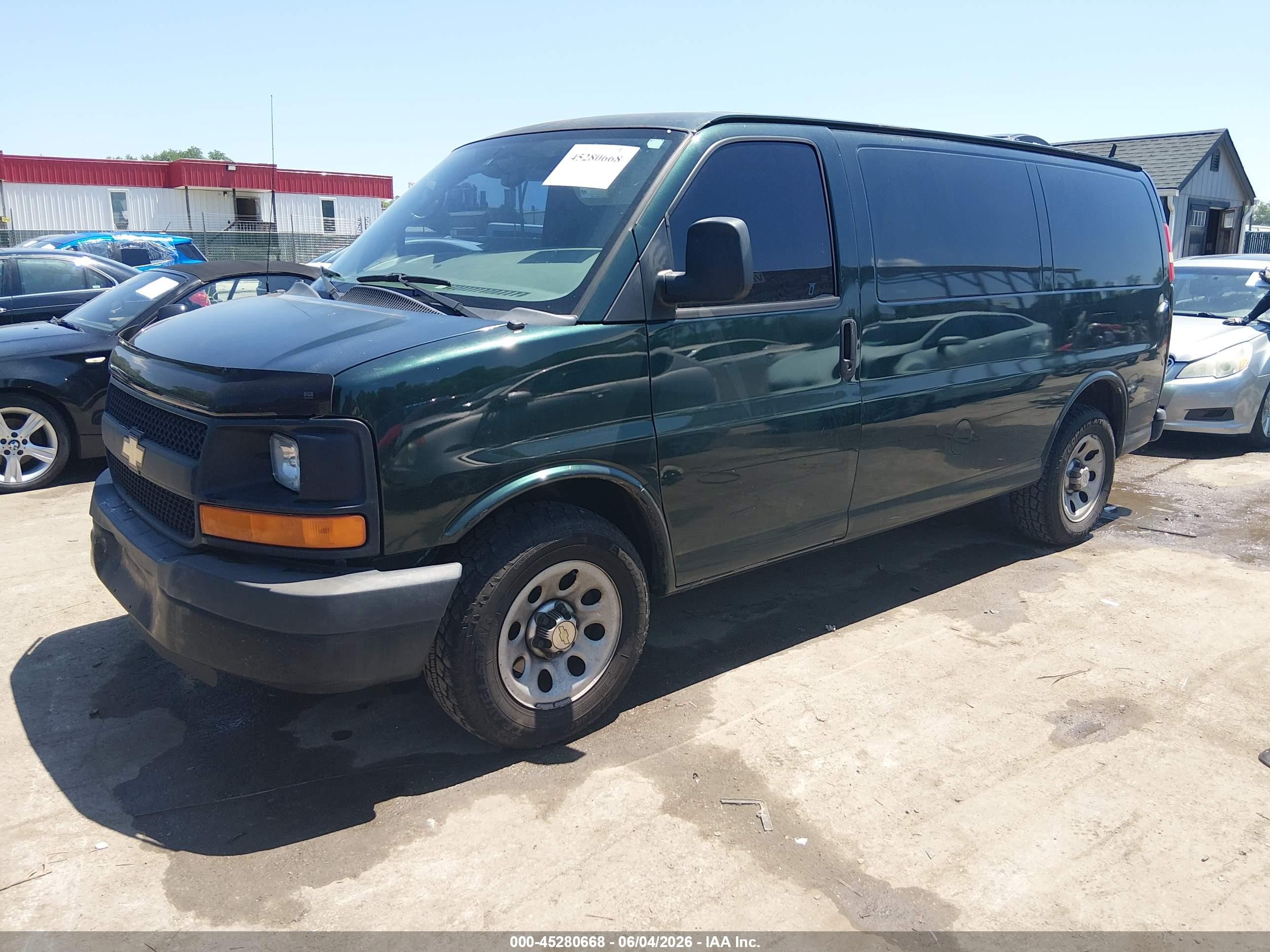 2012 Chevrolet Express 1500 Work Van Green vin: 1GCSGAFX5C1192187
