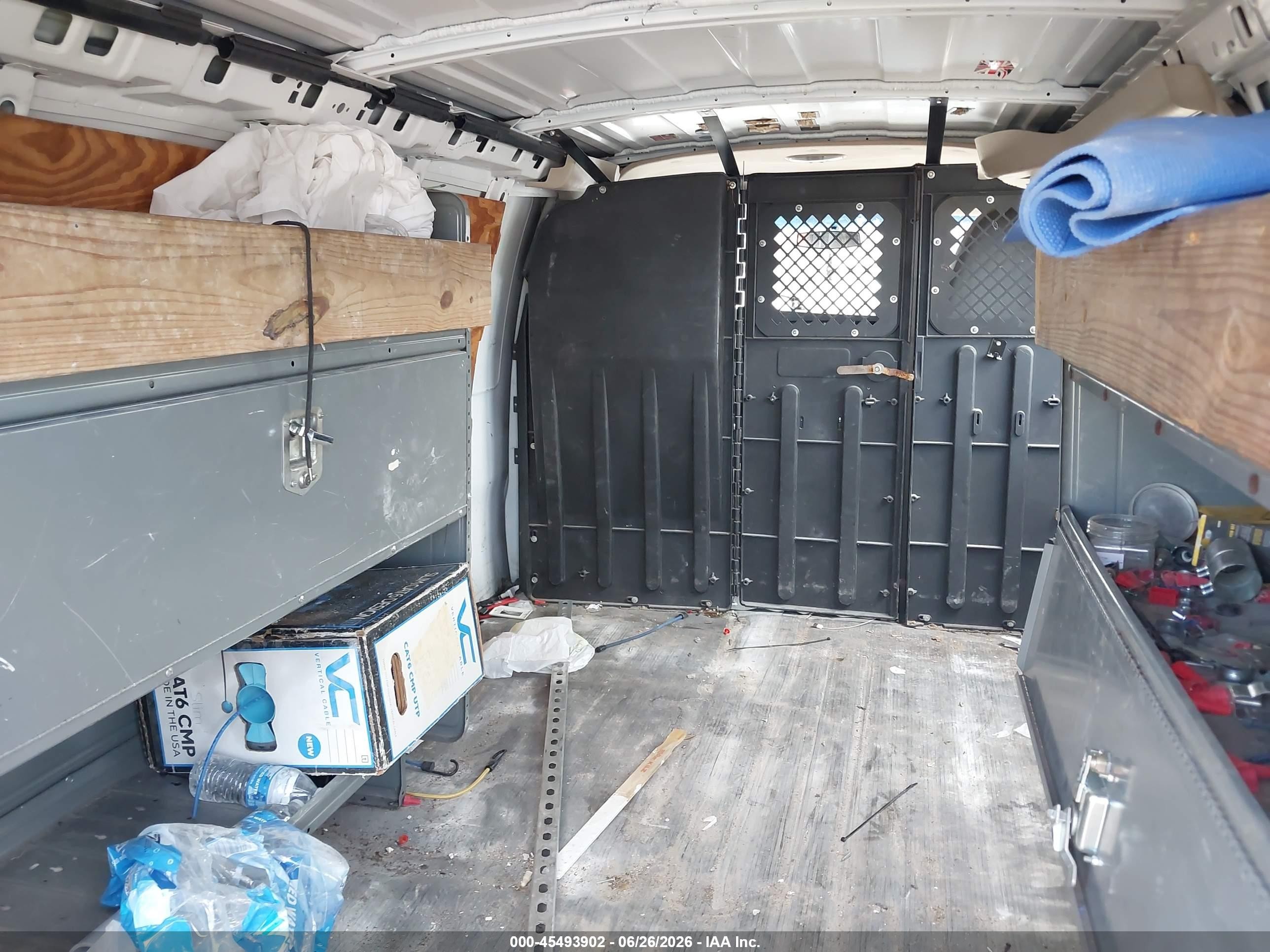 2011 Chevrolet Express 1500 Work Van White vin: 1GCSGAFX6B1187420