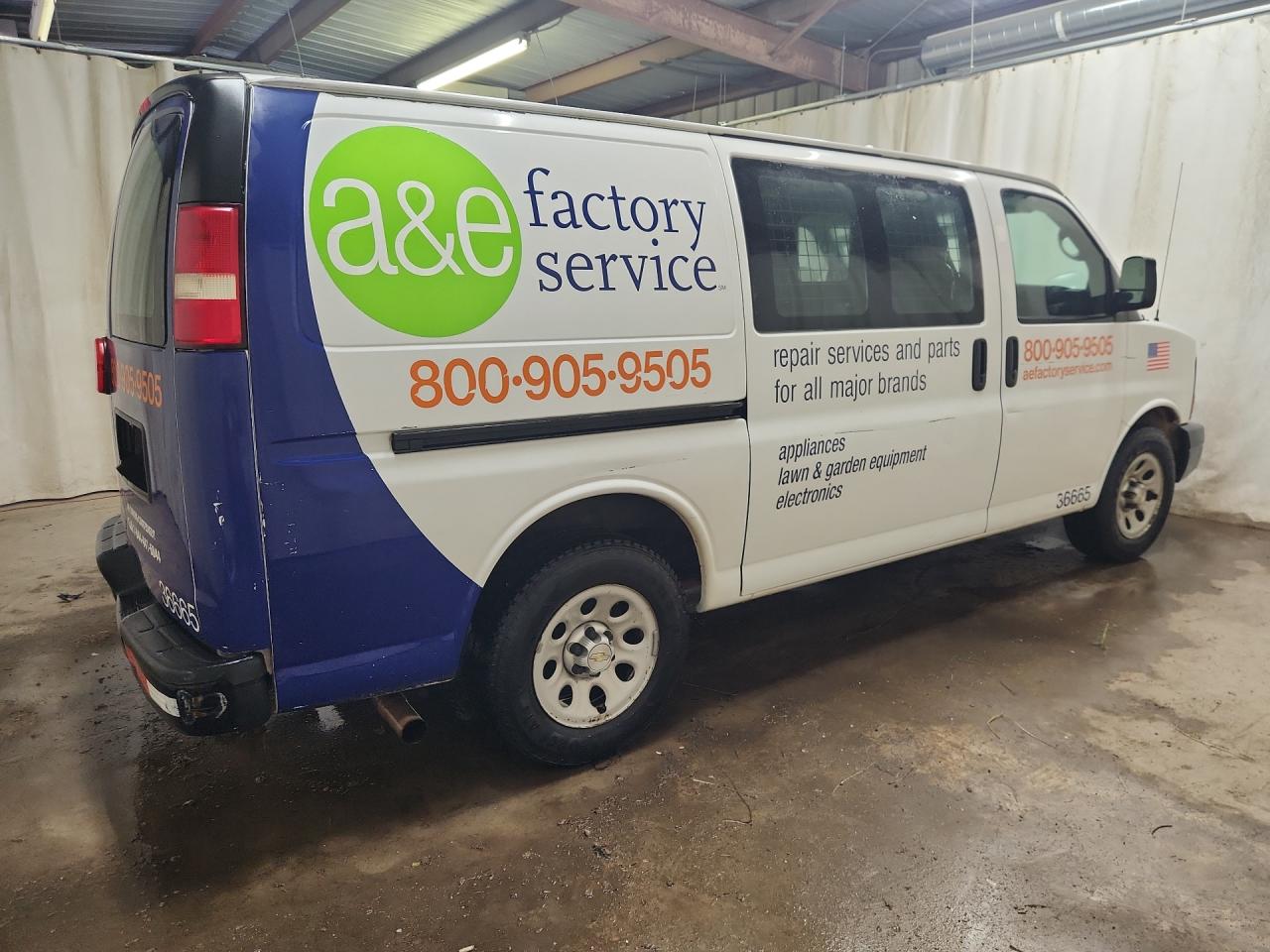 2013 Chevrolet Express G1500 White vin: 1GCSGAFX6D1182401 Damage: Rear Metal Bumper Painted, Dent(S) W/ Paint Dmg, 2 To 3 Inches
