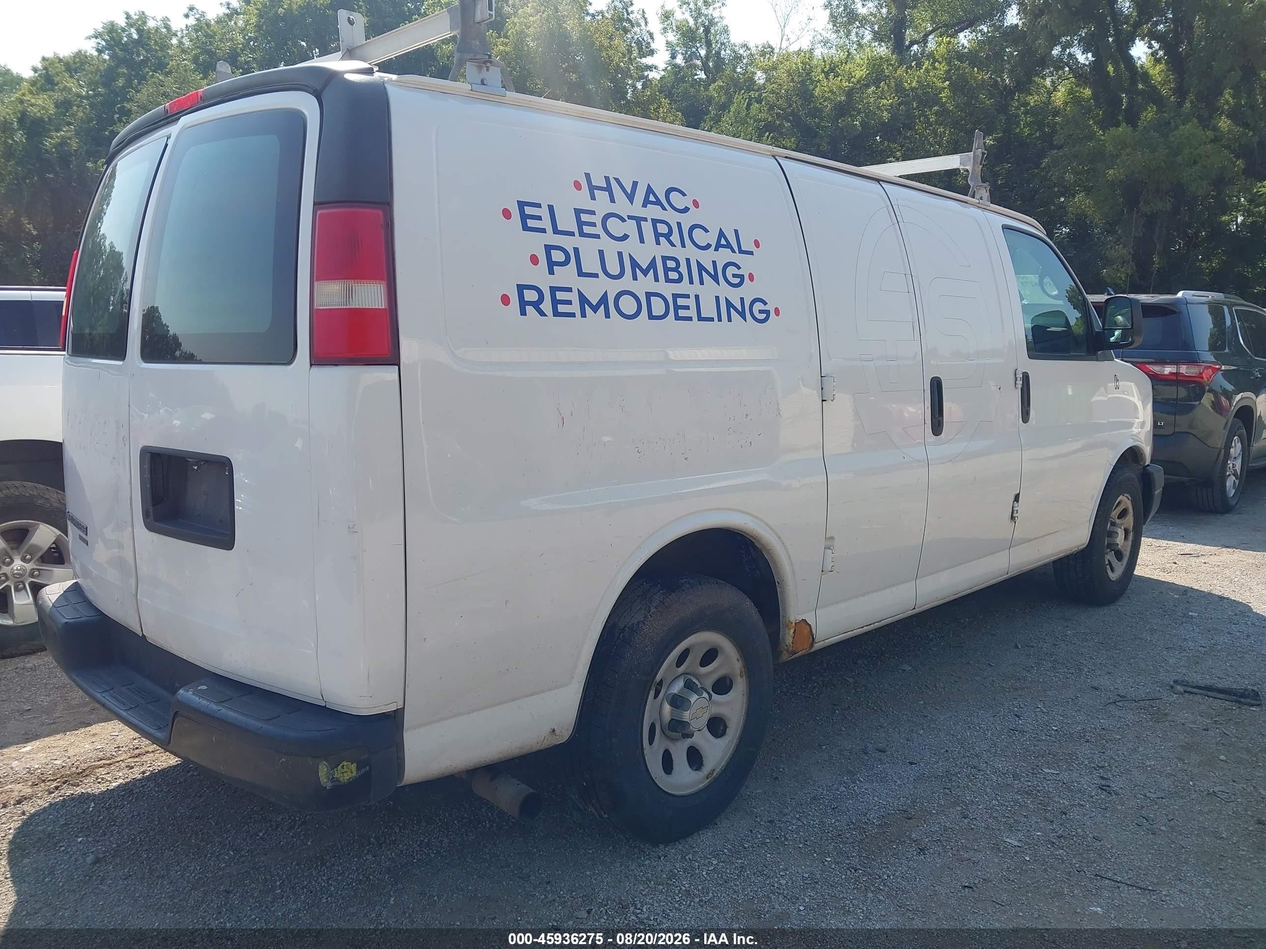 2014 Chevrolet Express 1500 Work Van White vin: 1GCSGAFX6E1107568