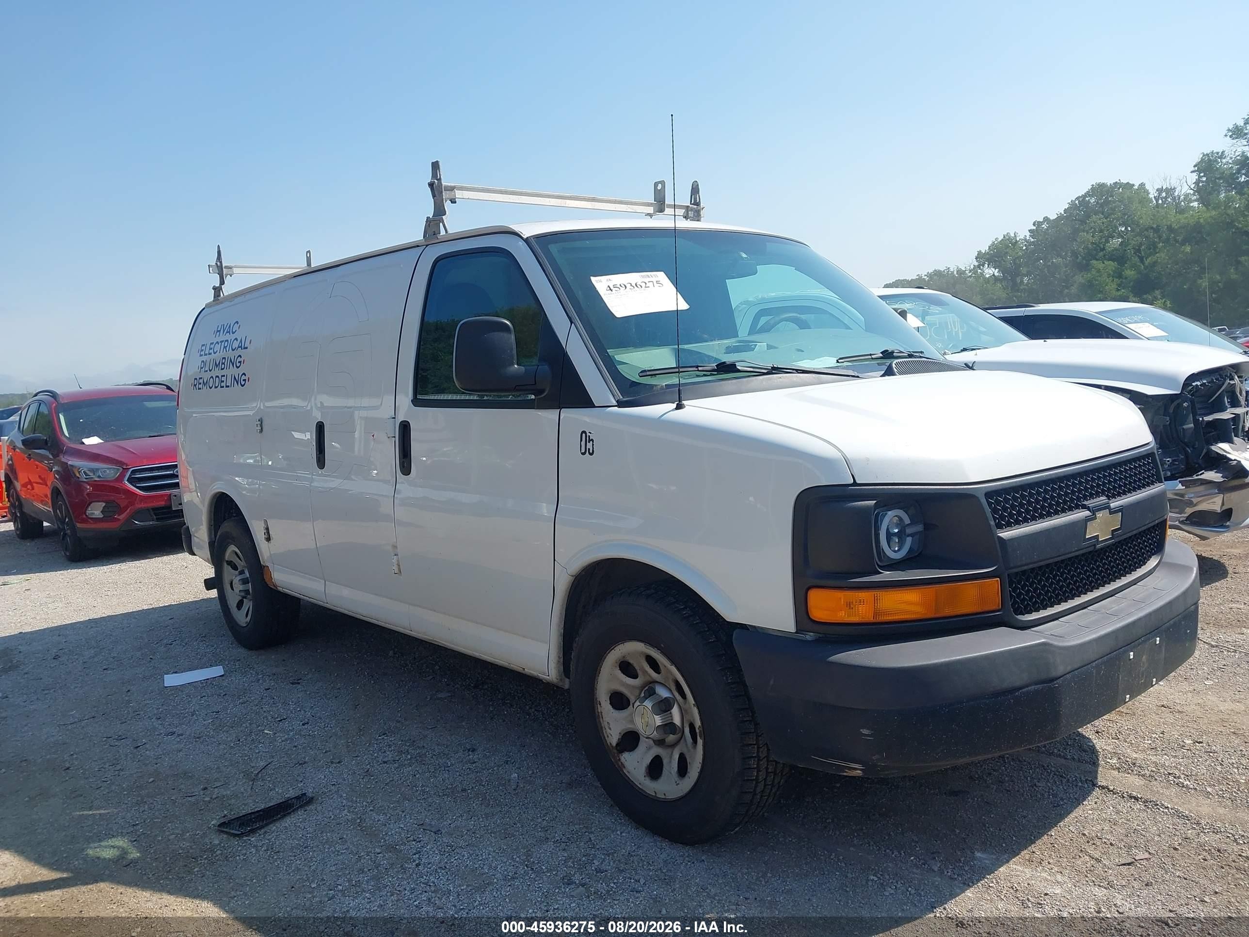 2014 Chevrolet Express 1500 Work Van White vin: 1GCSGAFX6E1107568
