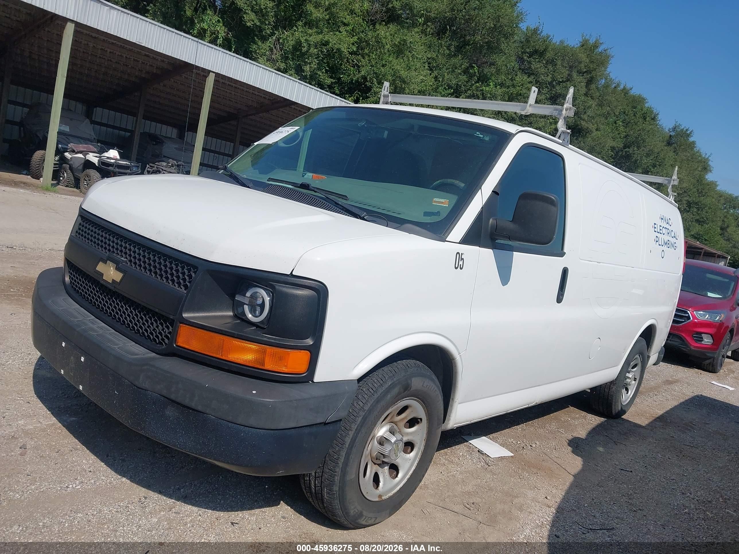 2014 Chevrolet Express 1500 Work Van White vin: 1GCSGAFX6E1107568