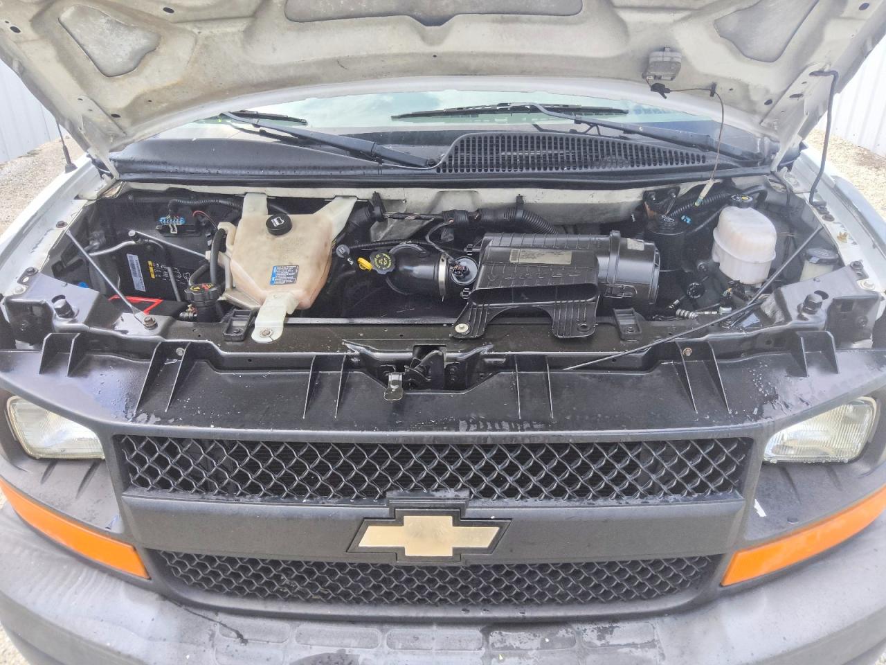 2012 Chevrolet Express G1500 Ls White vin: 1GCSGAFX7C1179165