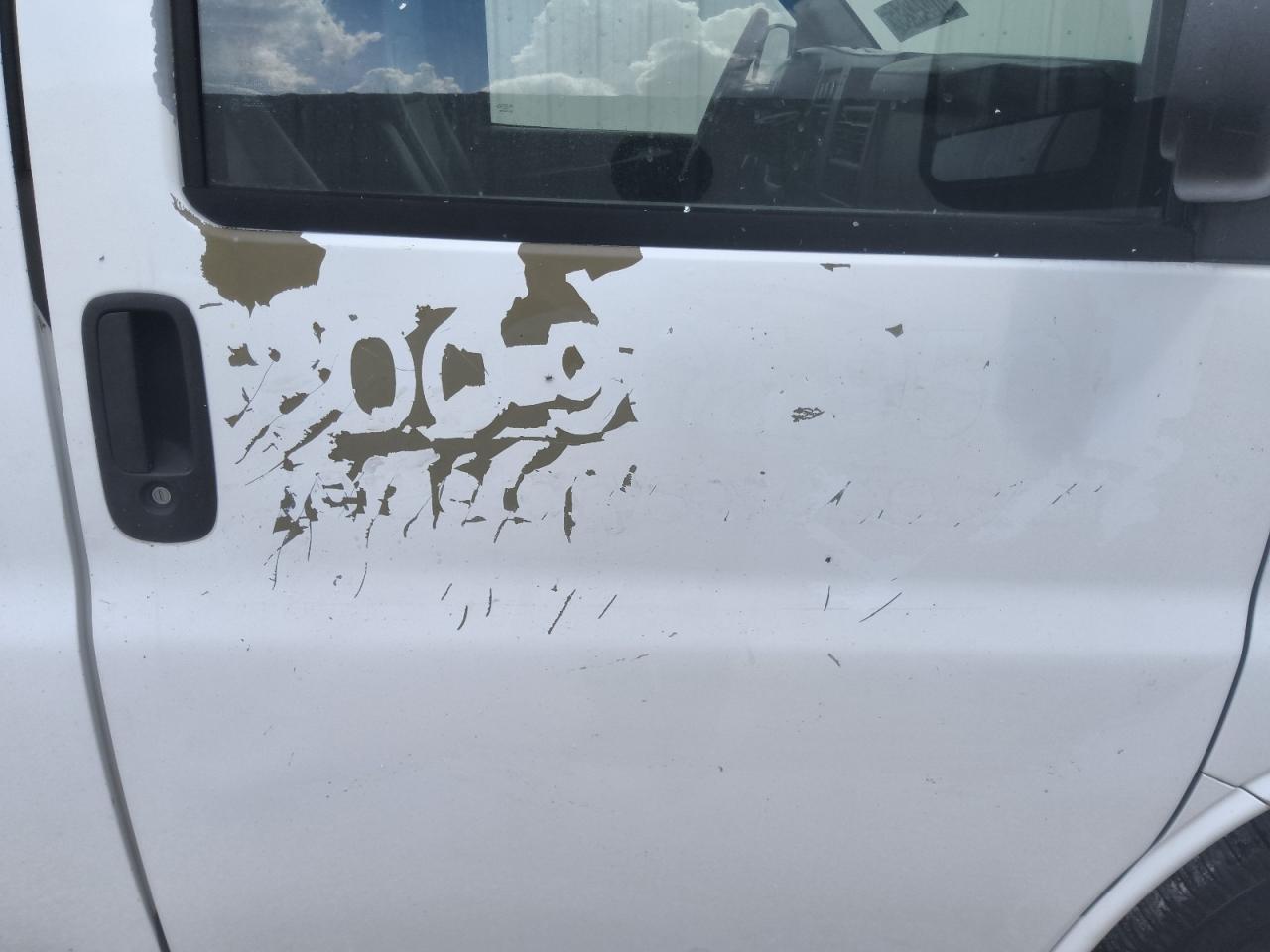 2012 Chevrolet Express G1500 Ls White vin: 1GCSGAFX7C1179165 Damage: Right Front Door, Peeling, > 12 Inches