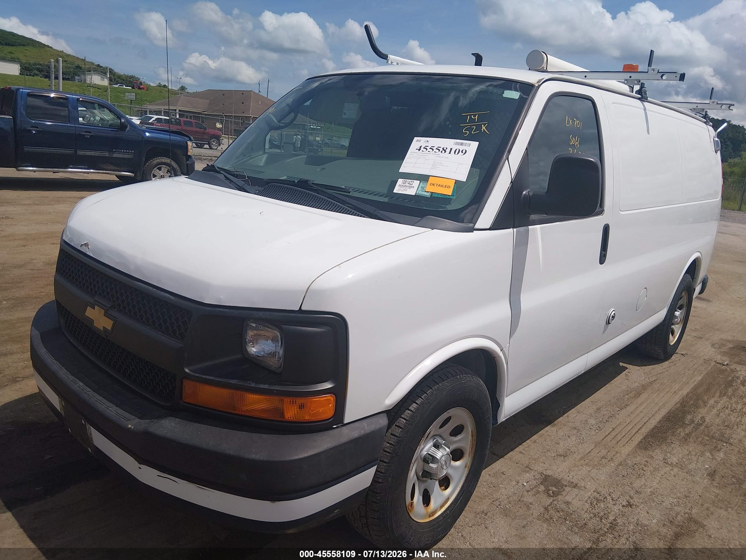 2014 Chevrolet Express 1500 Work Van White vin: 1GCSGAFX8E1197032