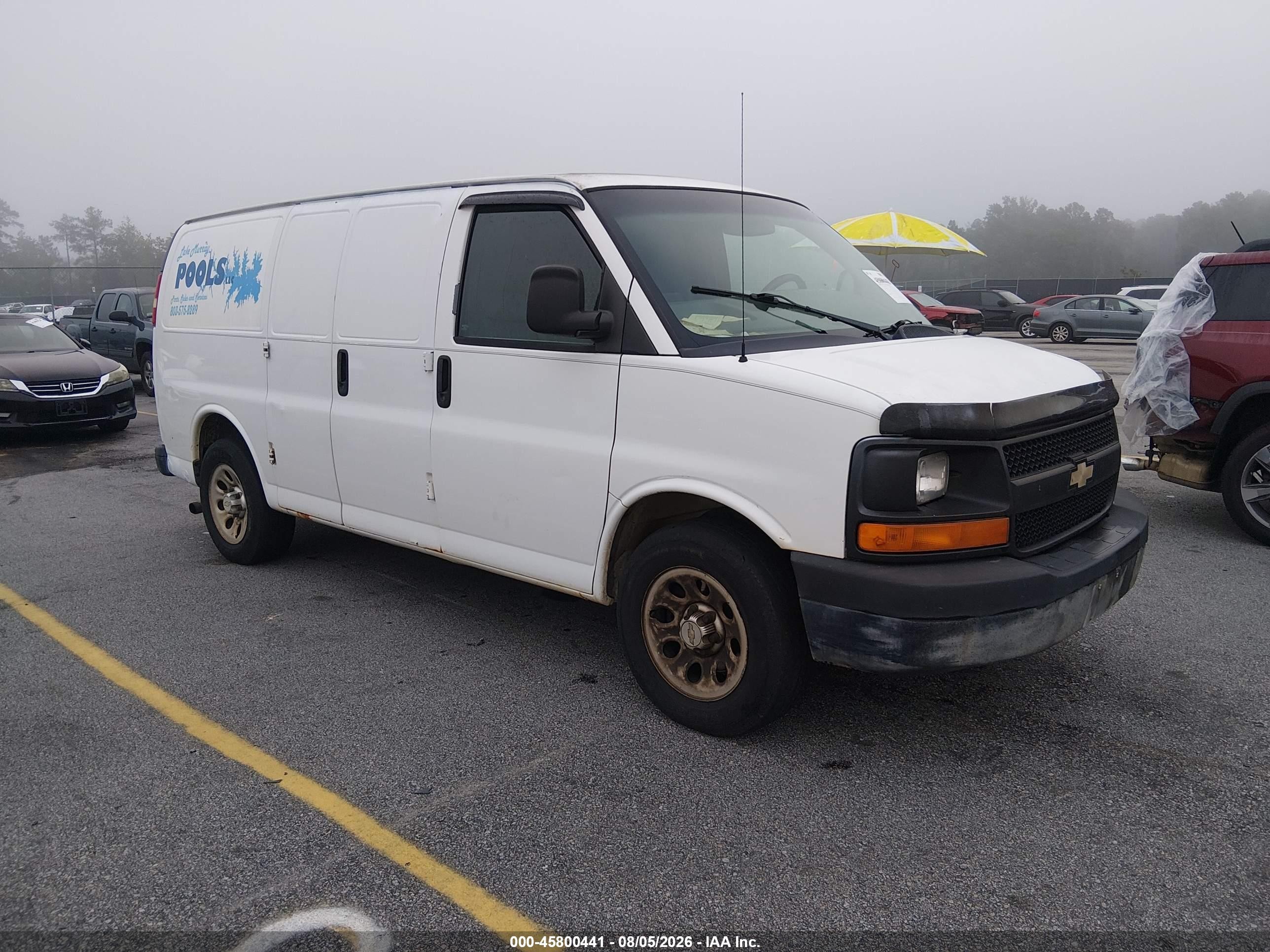 2011 Chevrolet Express 1500 Work Van White vin: 1GCSGAFX9B1106281