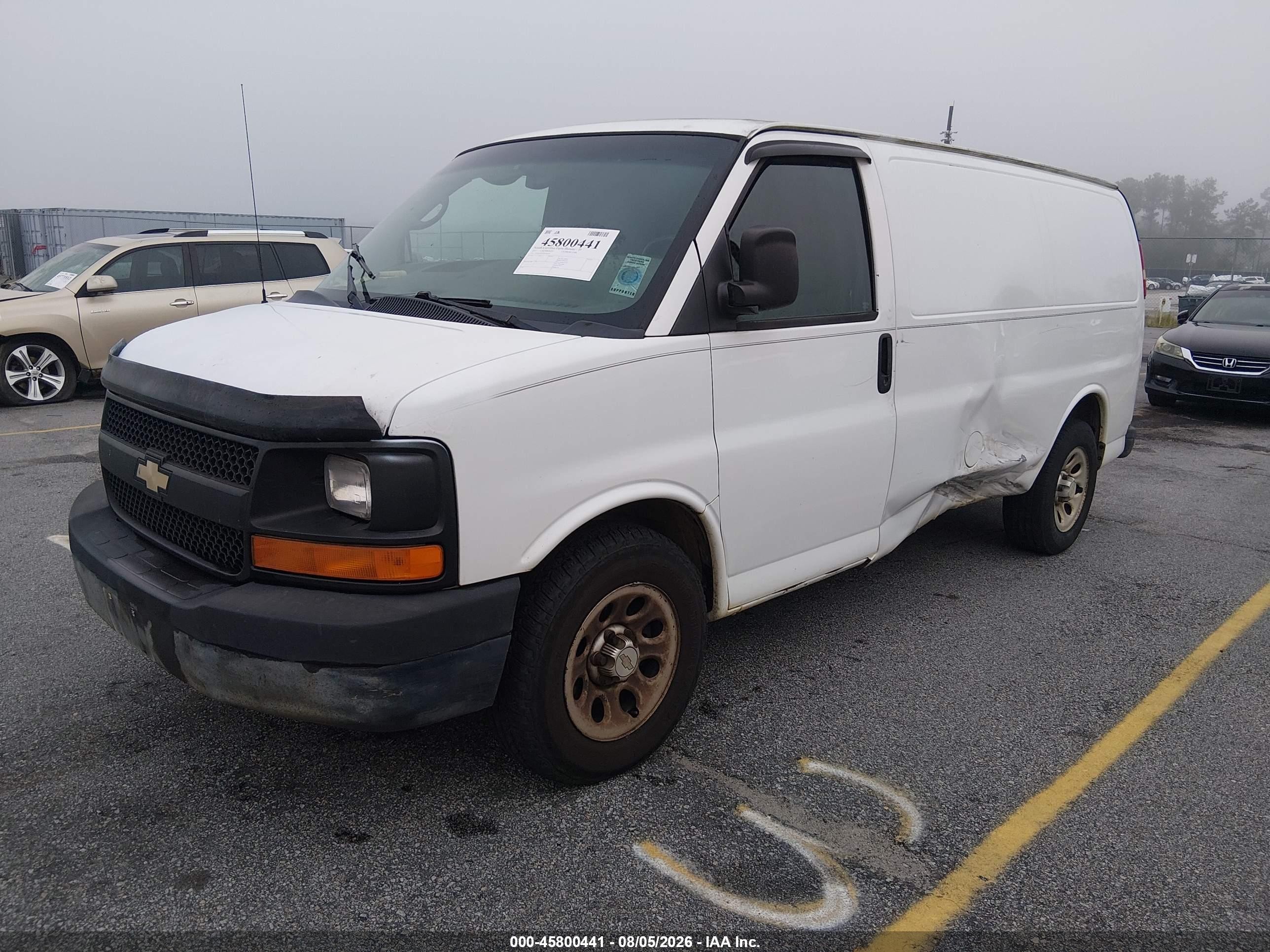 2011 Chevrolet Express 1500 Work Van White vin: 1GCSGAFX9B1106281