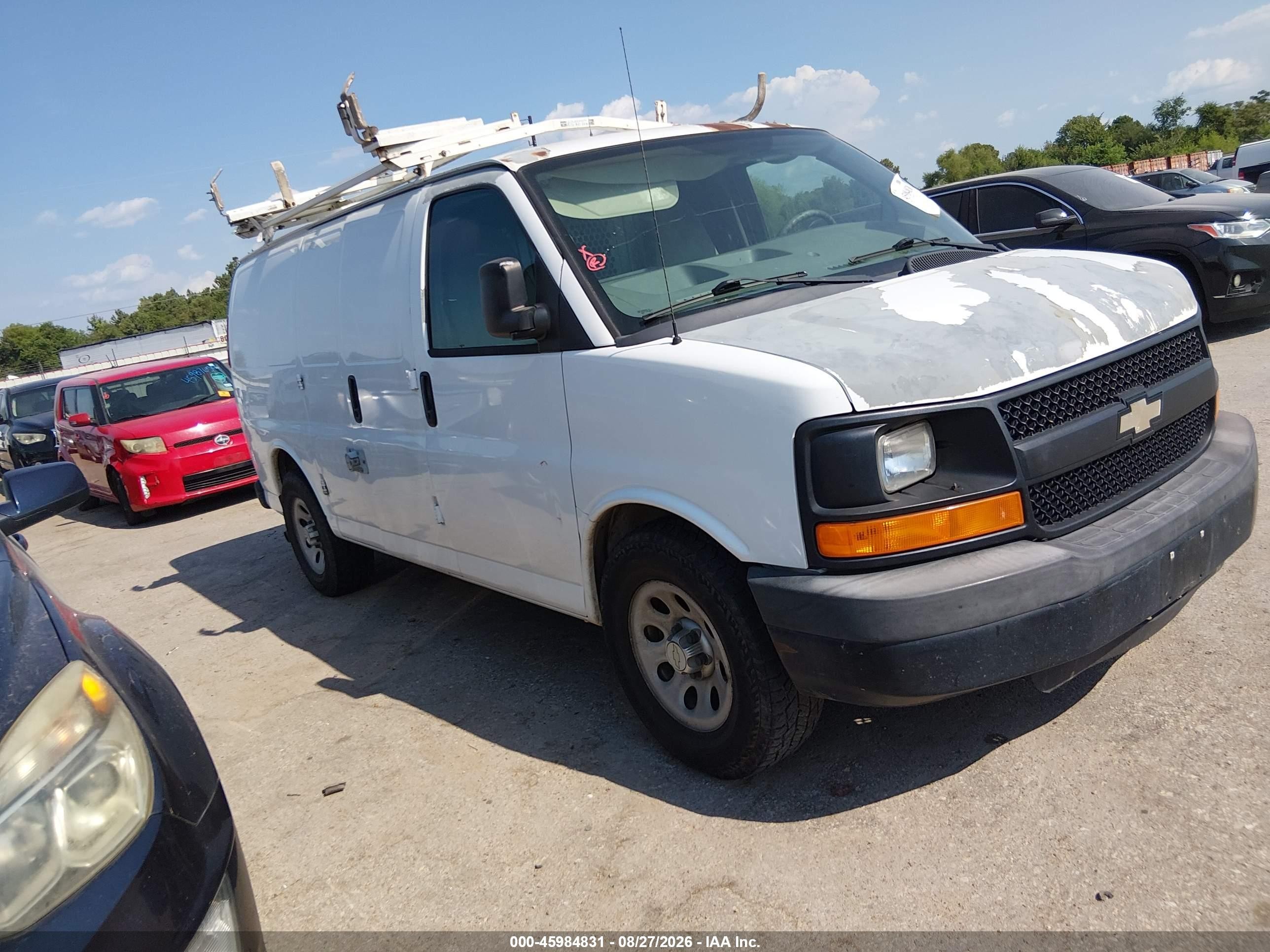2012 Chevrolet Express 1500 Work Van Белый vin: 1GCSGAFX9C1134924