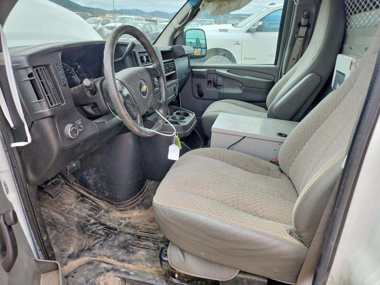 2013 Chevrolet Express G1500 White vin: 1GCSHAF4XD1137724