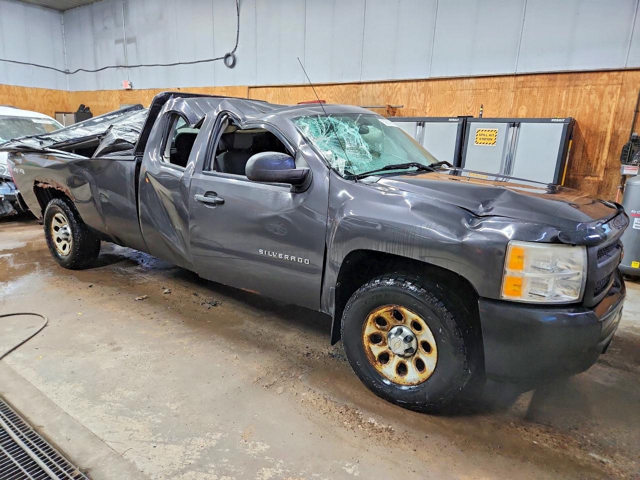2010 Chevrolet Silverado K1500 Charcoal vin: 1GCSKPE05AZ244518