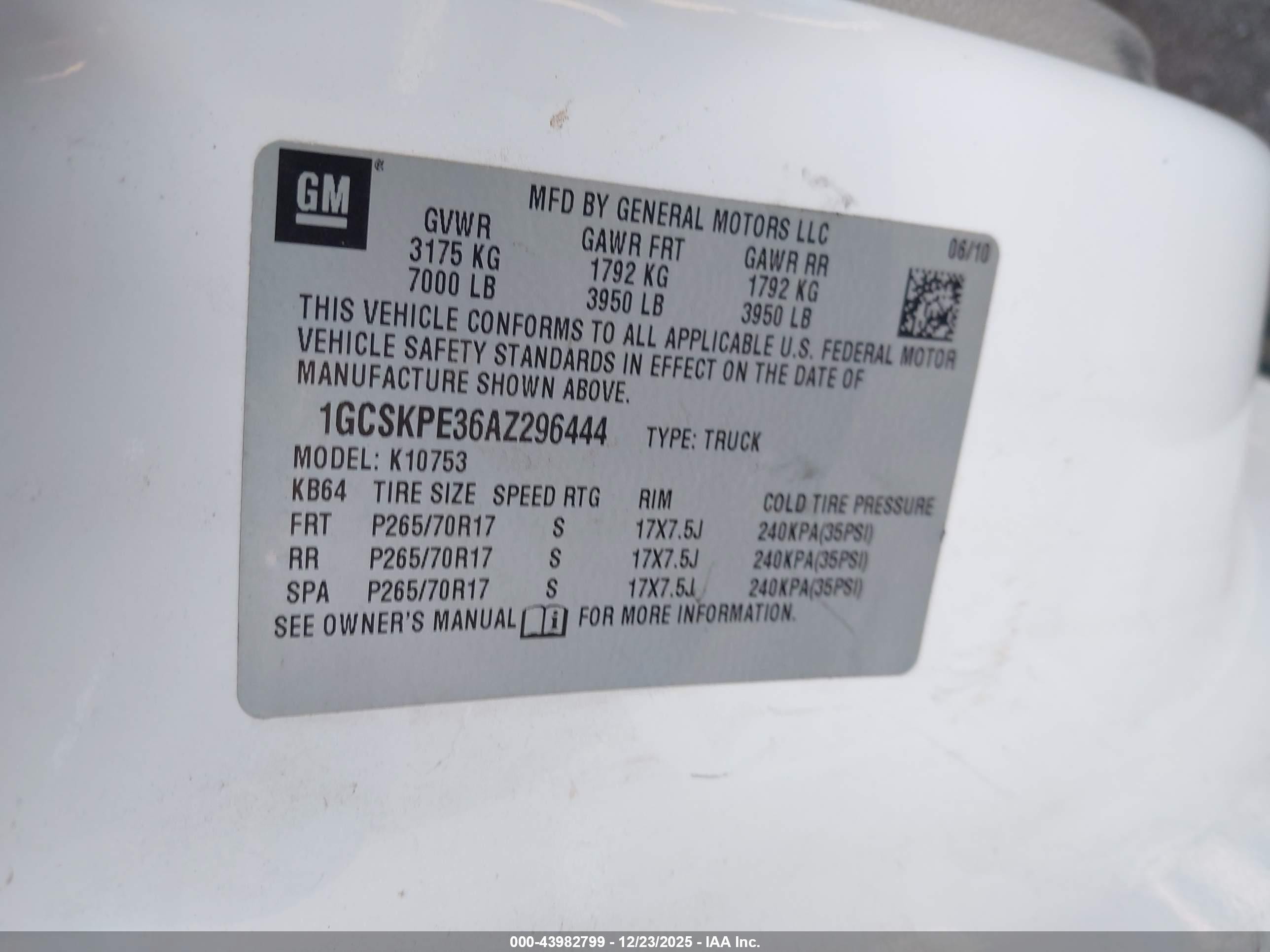2010 Chevrolet Silverado 1500 Work Truck White vin: 1GCSKPE36AZ296444