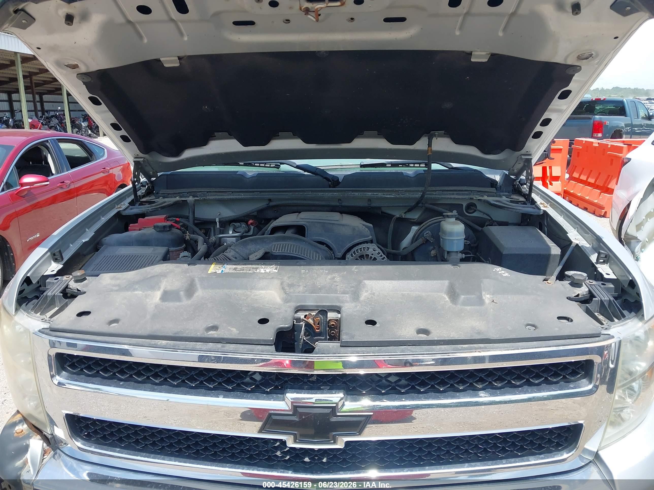 2010 Chevrolet Silverado 1500 Work Truck Silver vin: 1GCSKPEA2AZ290204