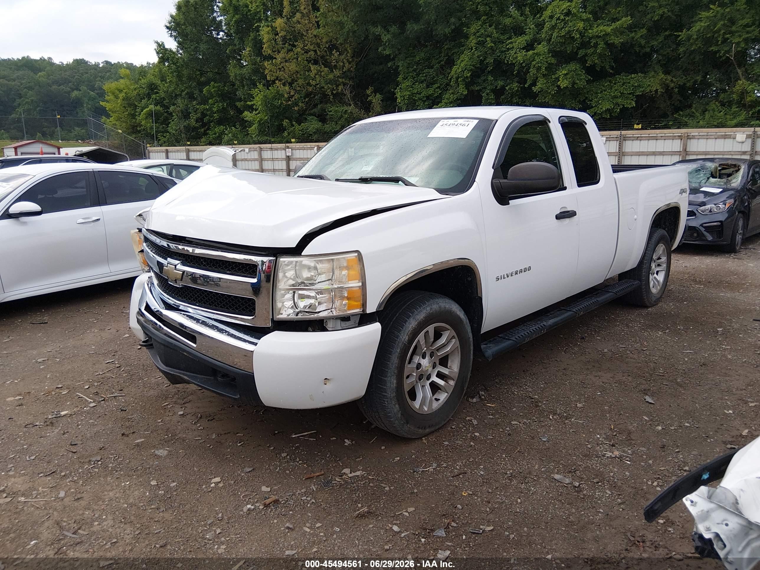 2010 Chevrolet Silverado 1500 Work Truck Белый vin: 1GCSKPEAXAZ188617