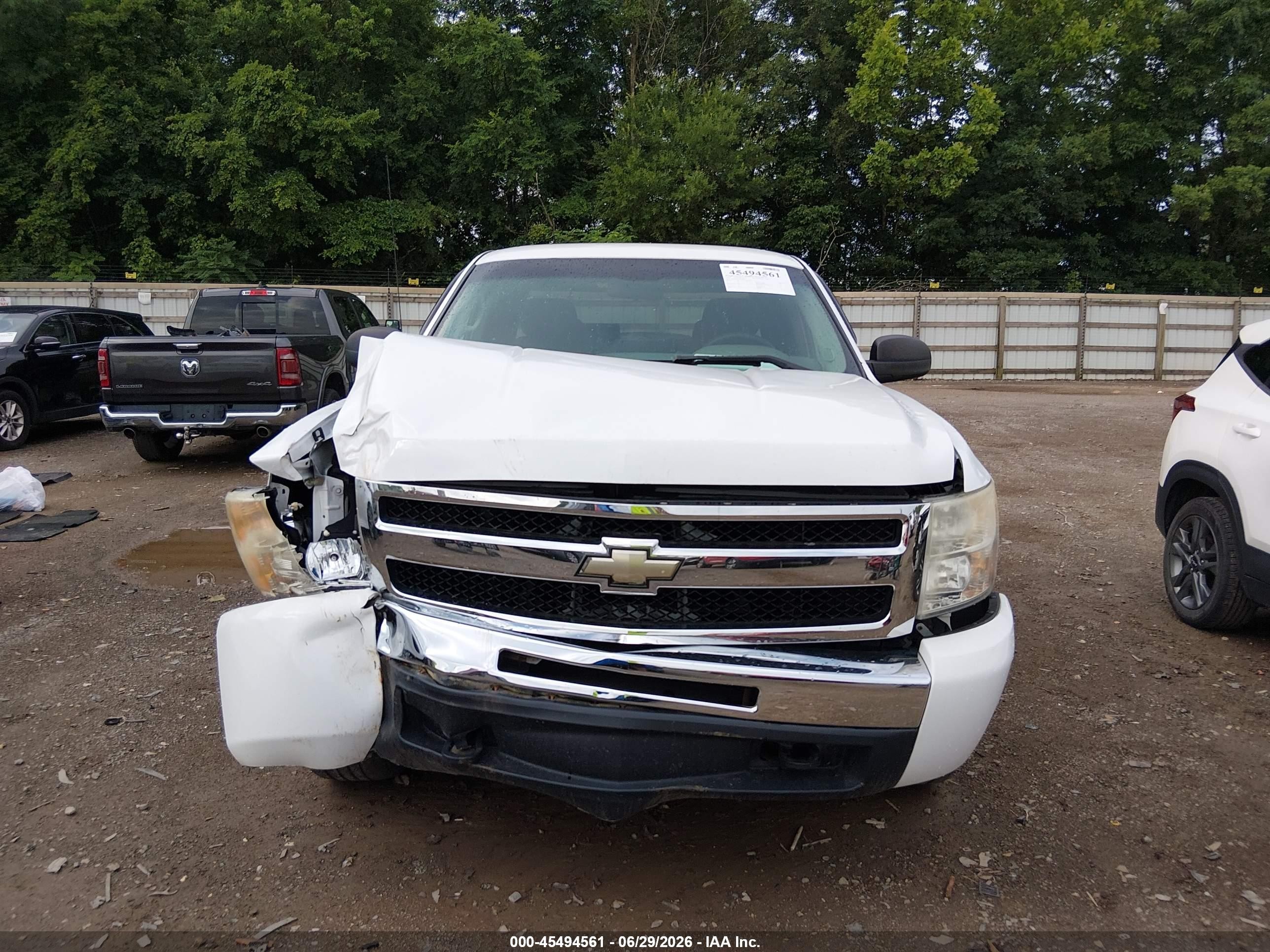 2010 Chevrolet Silverado 1500 Work Truck Белый vin: 1GCSKPEAXAZ188617