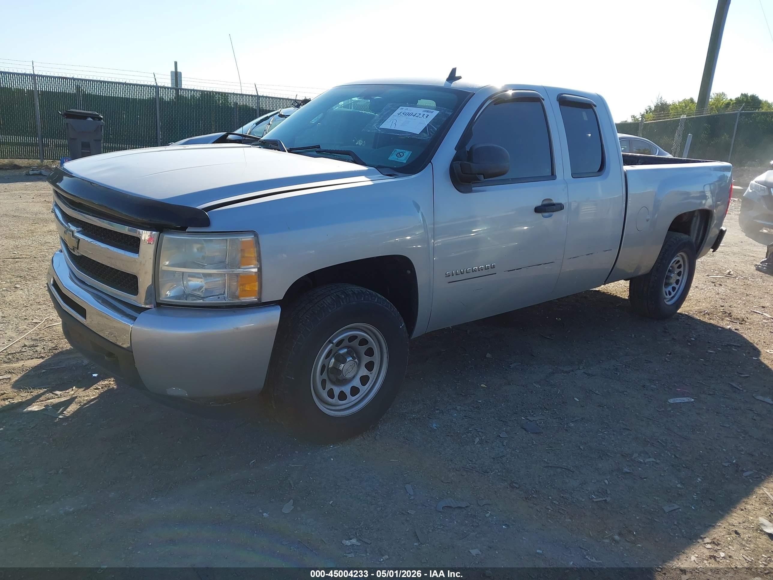 2010 Chevrolet Silverado 1500 Ls Silver vin: 1GCSKREA0AZ205453