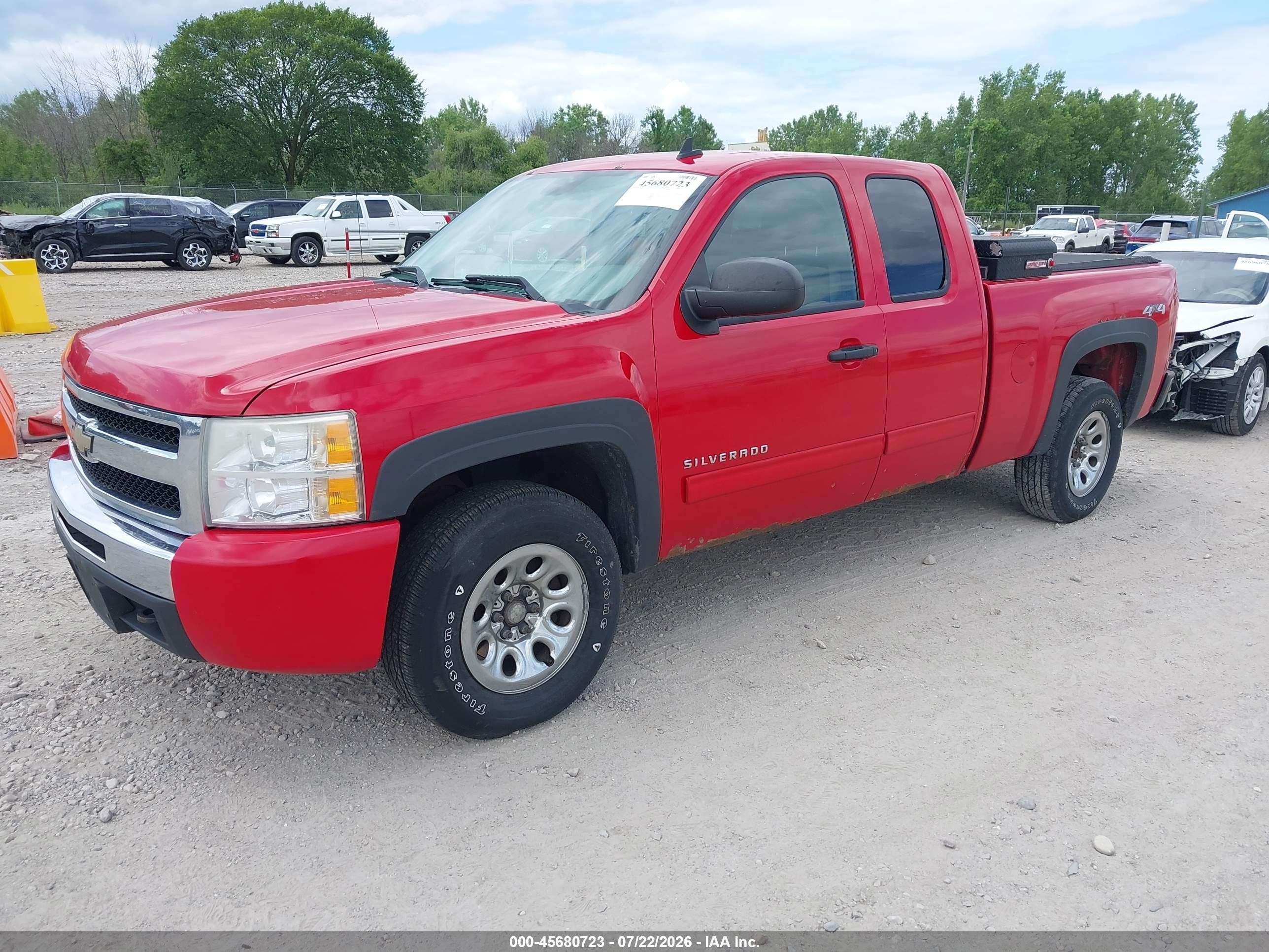2010 Chevrolet Silverado 1500 Ls Red vin: 1GCSKREA5AZ112850