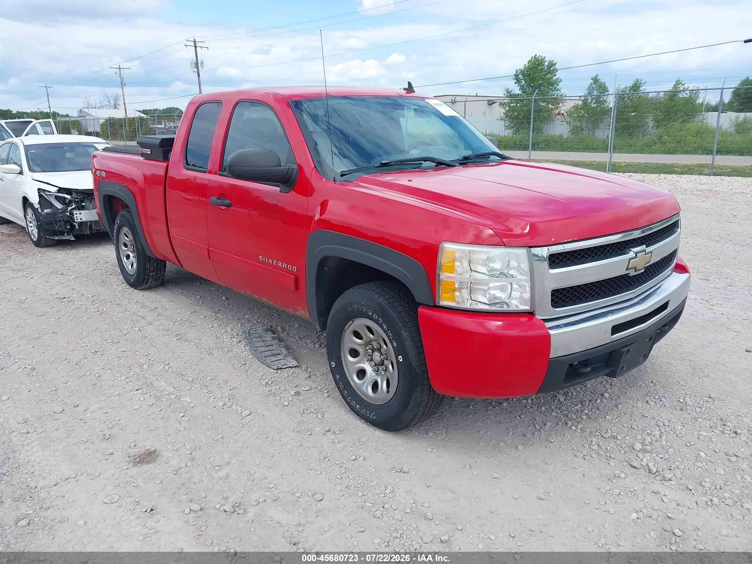 2010 Chevrolet Silverado 1500 Ls Red vin: 1GCSKREA5AZ112850