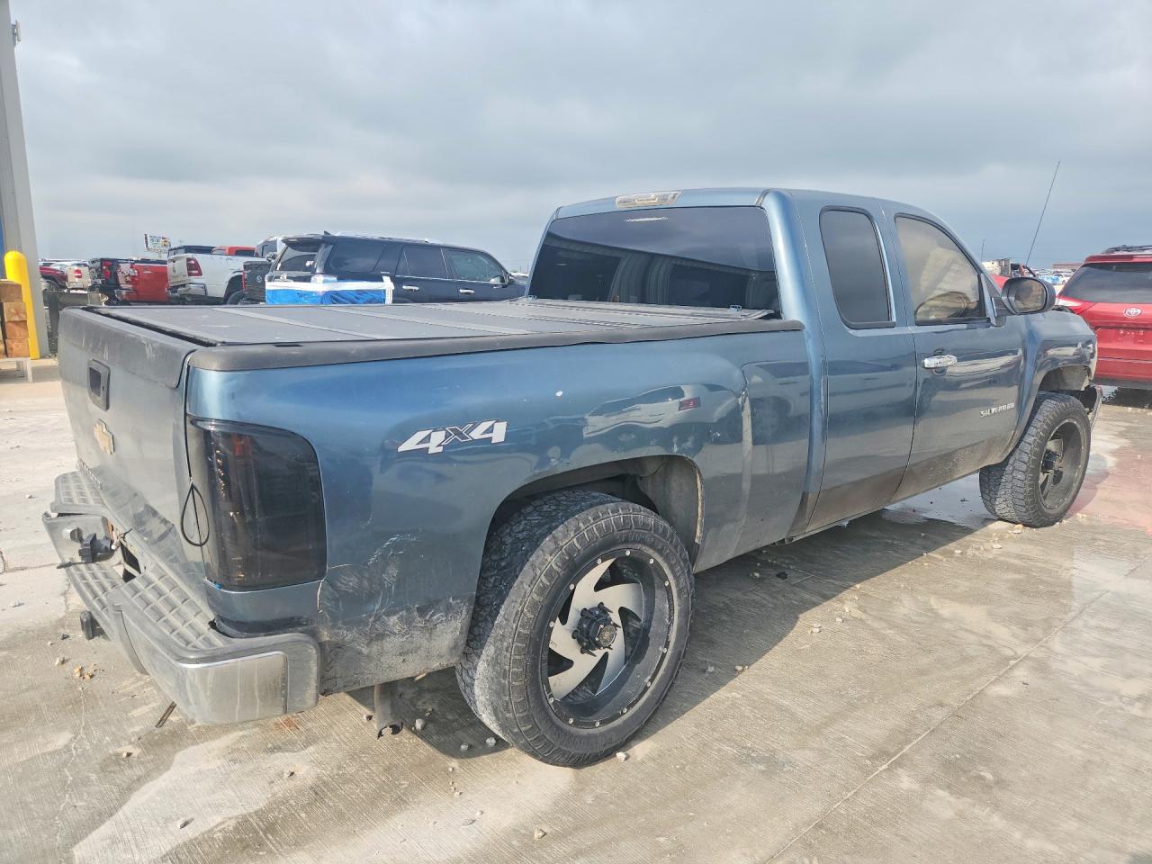 2010 Chevrolet Silverado K1500 Ls Серый vin: 1GCSKREA5AZ194448