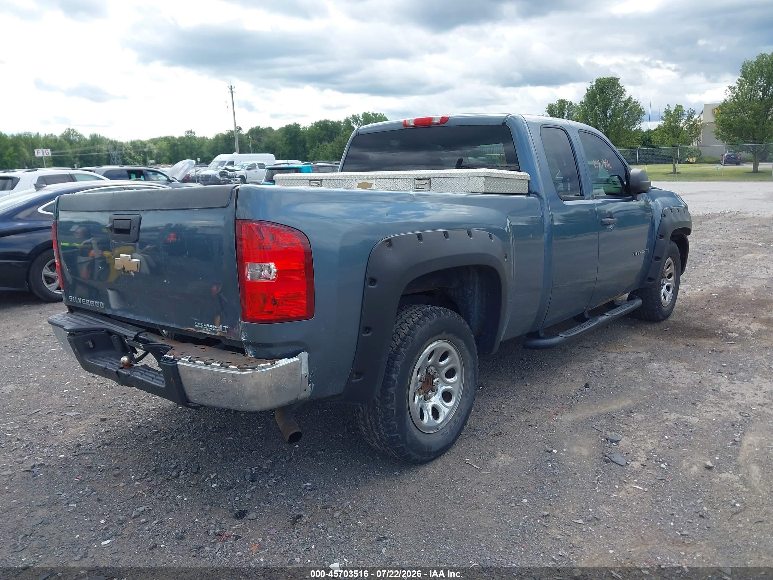 2010 Chevrolet Silverado 1500 Ls Blue vin: 1GCSKREA9AZ147522