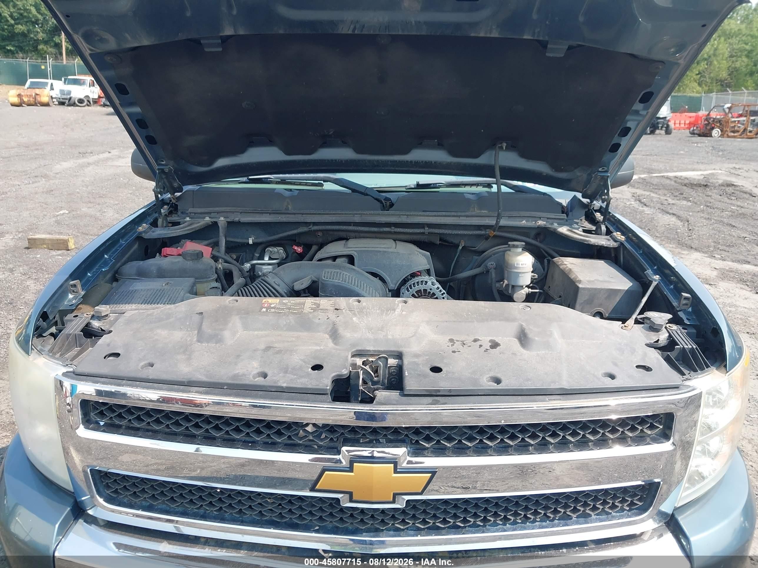 2010 Chevrolet Silverado 1500 Ls Blue vin: 1GCSKREAXAZ238850