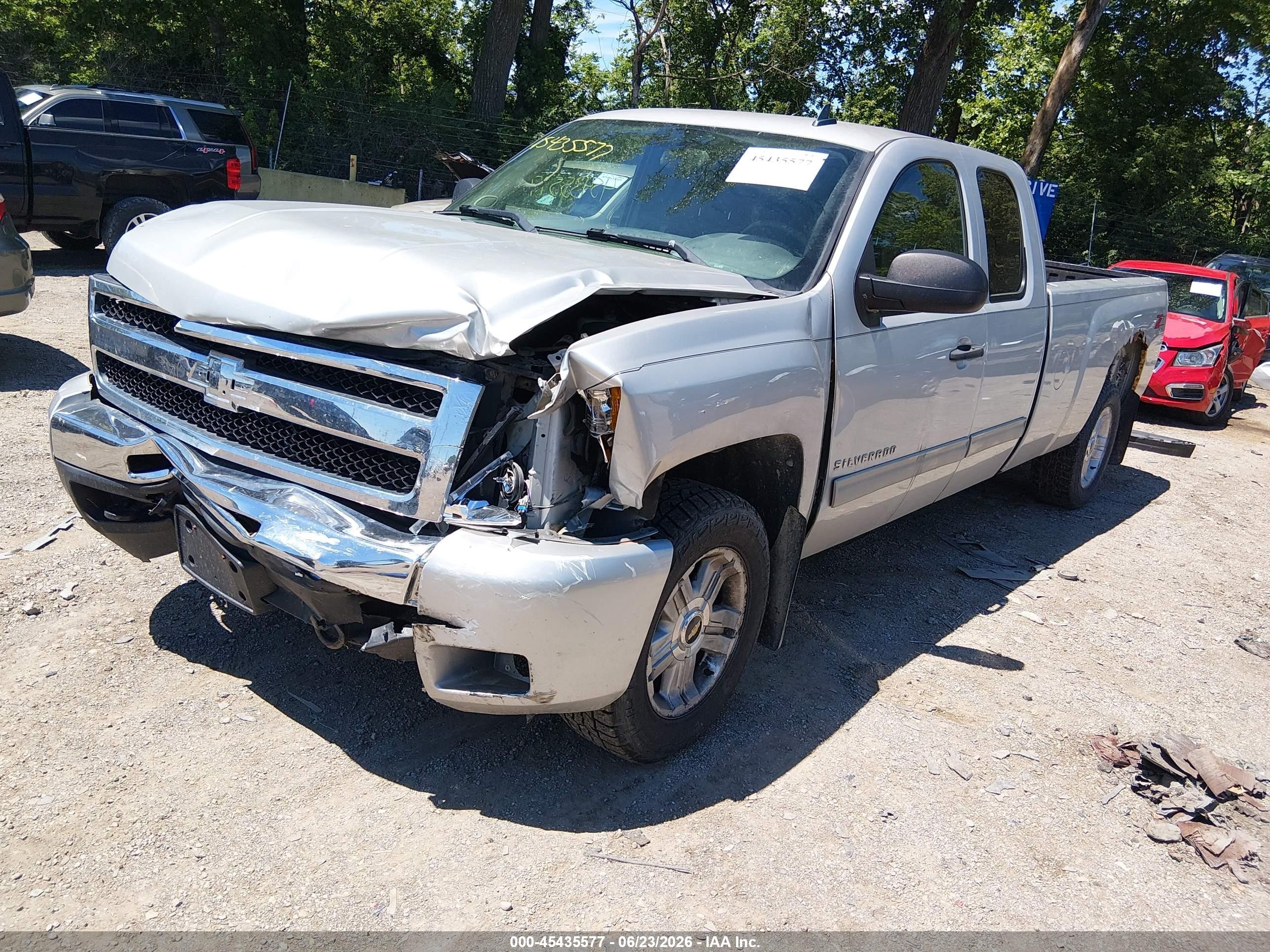 2010 Chevrolet Silverado 1500 Lt Серебряный vin: 1GCSKSE02AZ227064