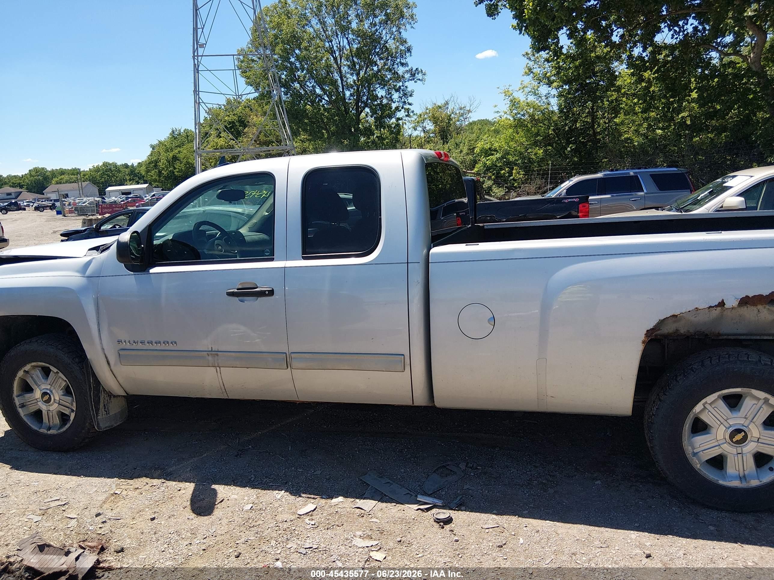 2010 Chevrolet Silverado 1500 Lt Серебряный vin: 1GCSKSE02AZ227064