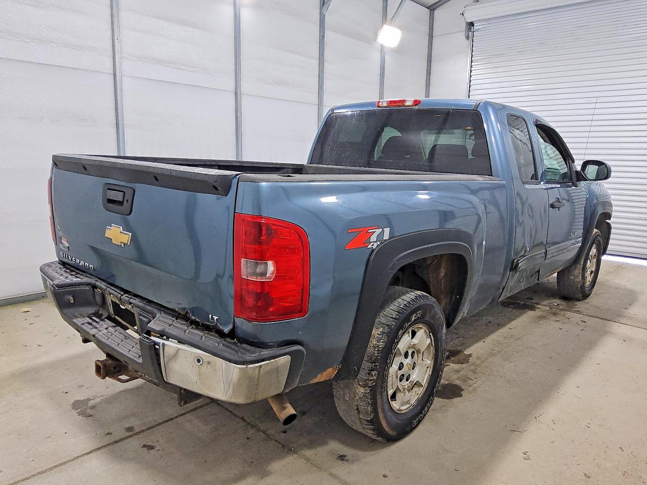 2010 Chevrolet Silverado K1500 Lt Blue vin: 1GCSKSE30AZ152357