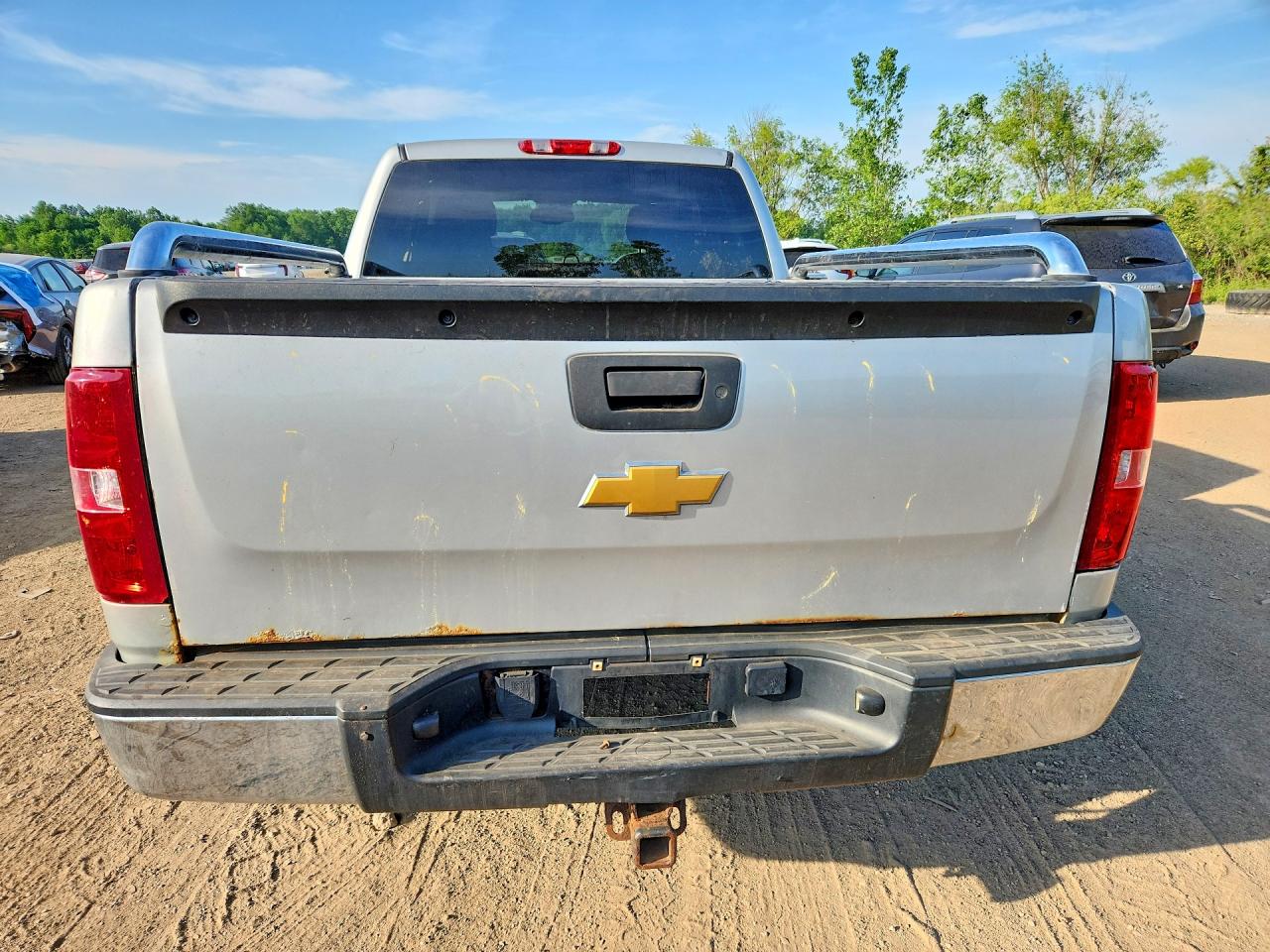 2010 Chevrolet Silverado K1500 Lt Silver vin: 1GCSKSE30AZ190431