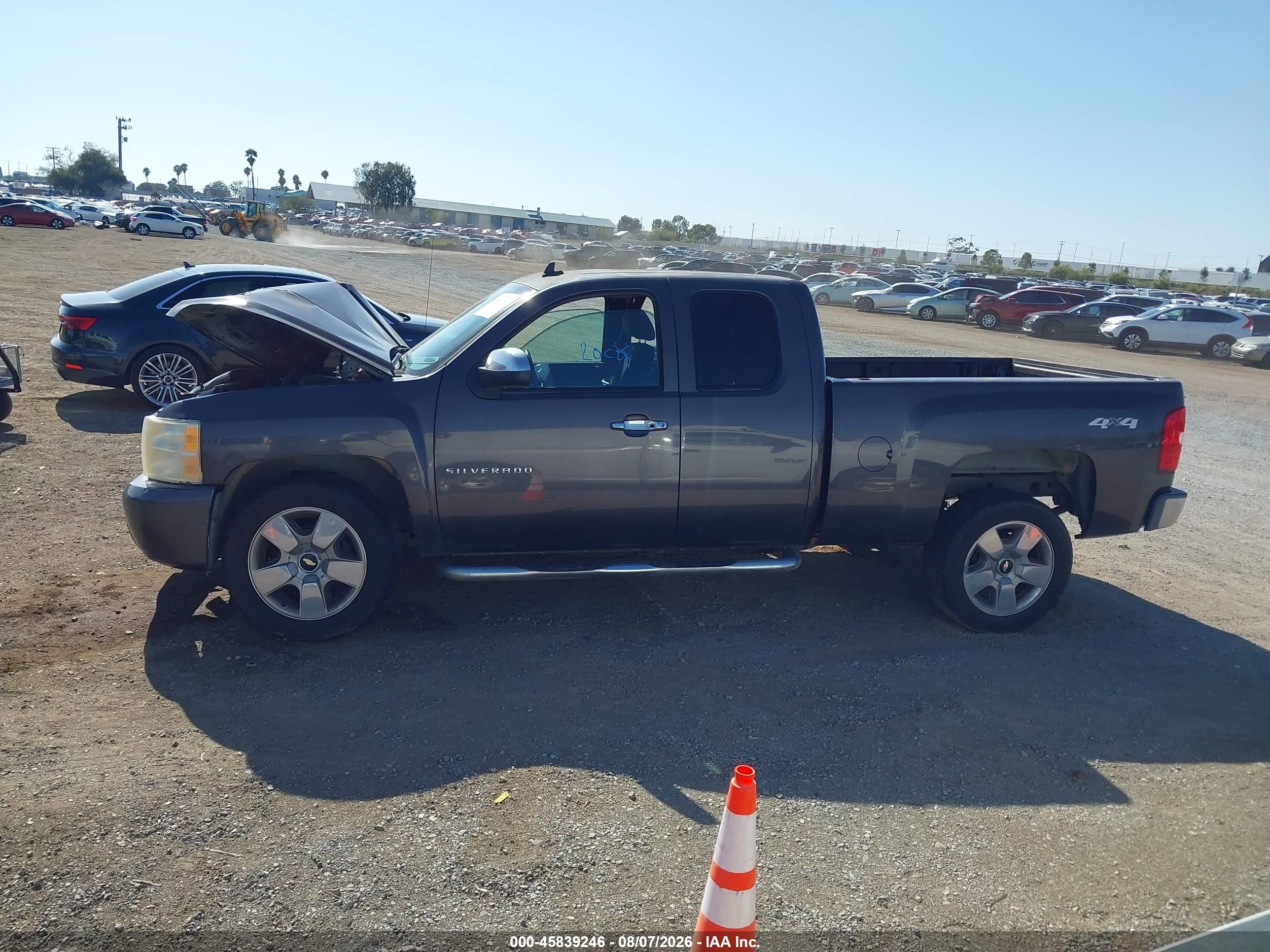 2010 Chevrolet Silverado 1500 Lt Gray vin: 1GCSKSE30AZ196004