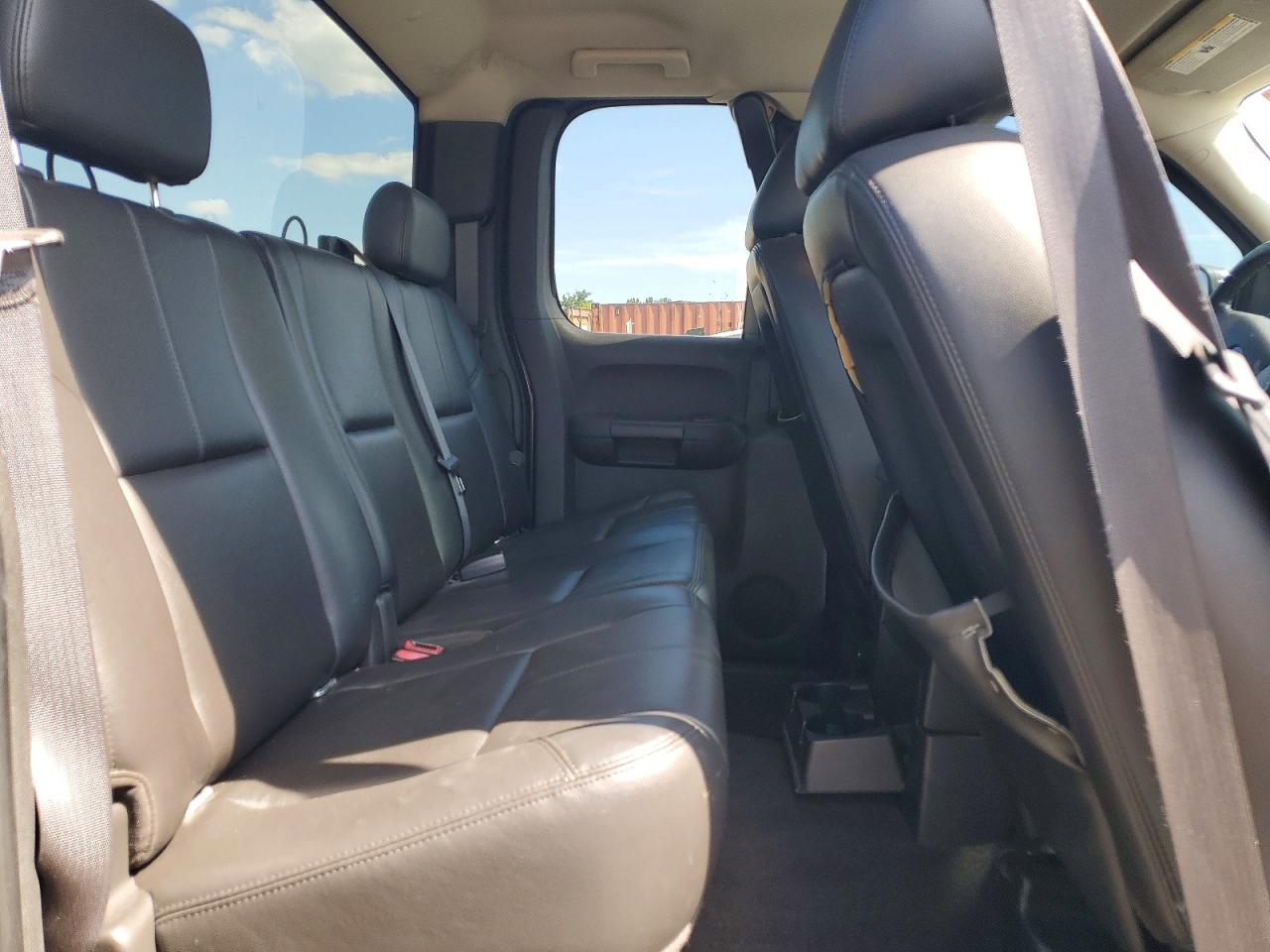 2010 Chevrolet Silverado K1500 Lt Gray vin: 1GCSKSE34AZ114193