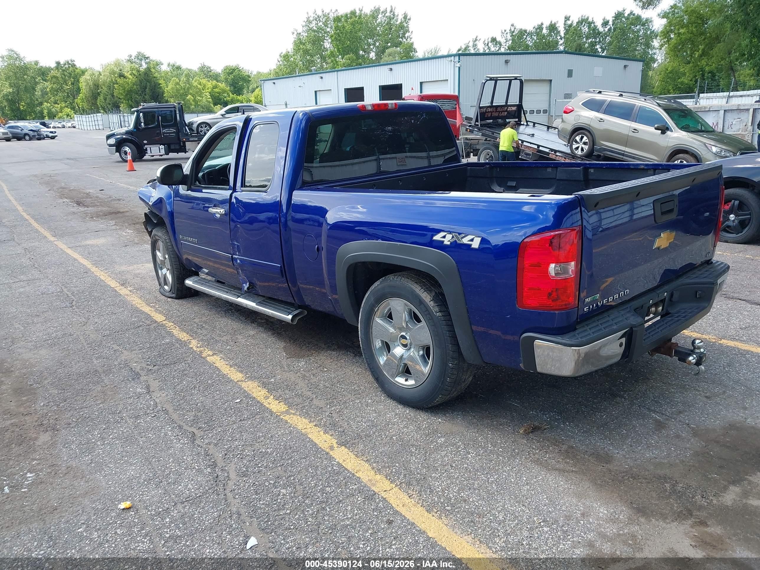 2010 Chevrolet Silverado 1500 Lt Blue vin: 1GCSKSE34AZ220952