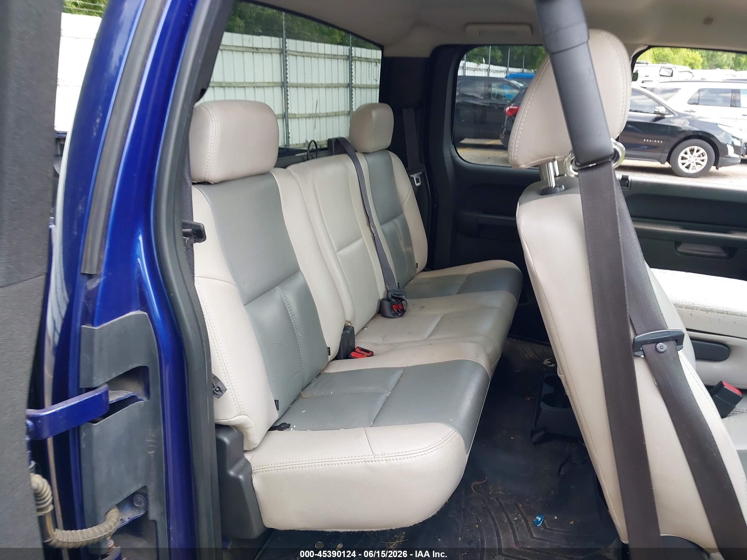 2010 Chevrolet Silverado 1500 Lt Blue vin: 1GCSKSE34AZ220952