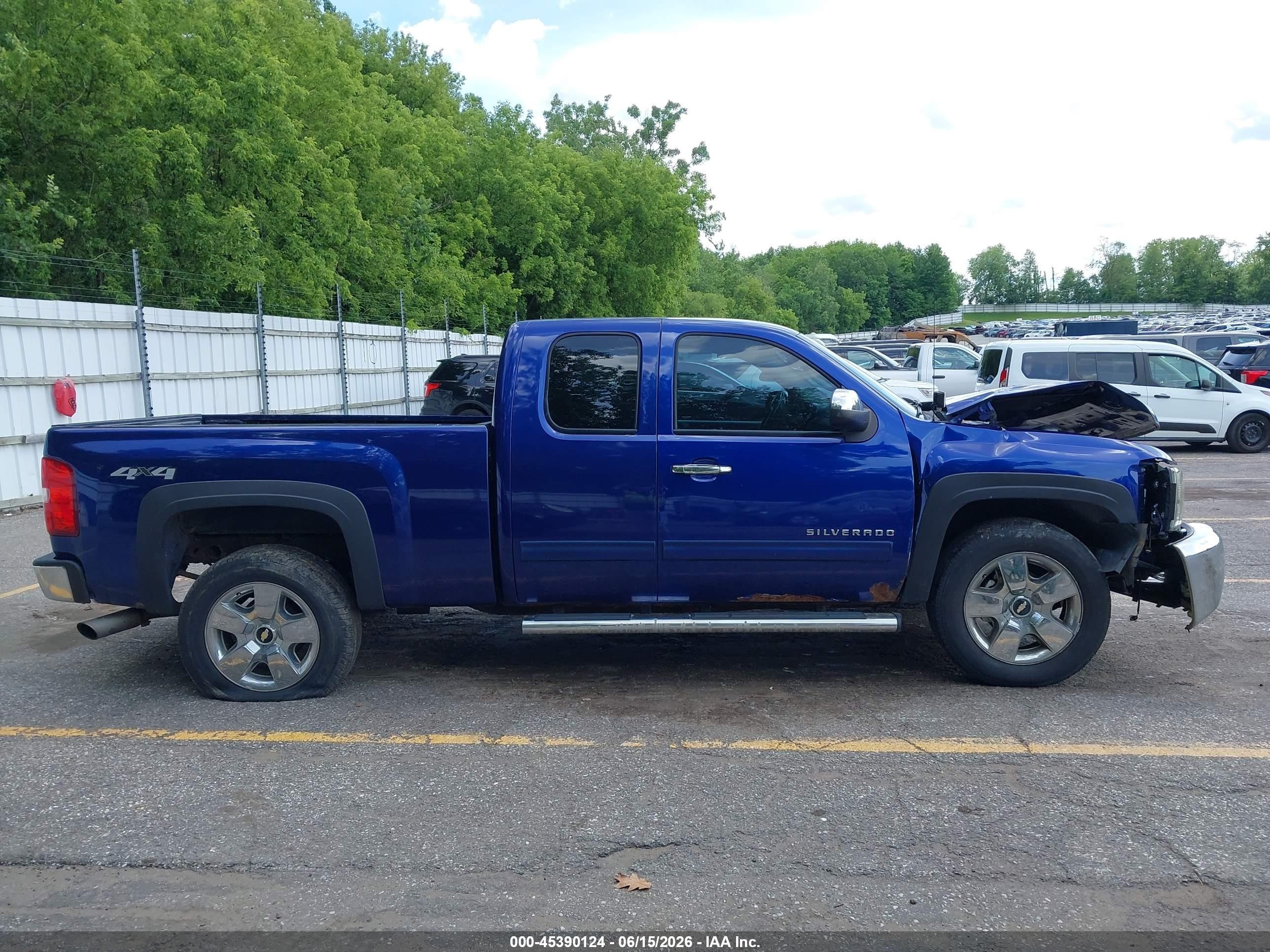 2010 Chevrolet Silverado 1500 Lt Blue vin: 1GCSKSE34AZ220952